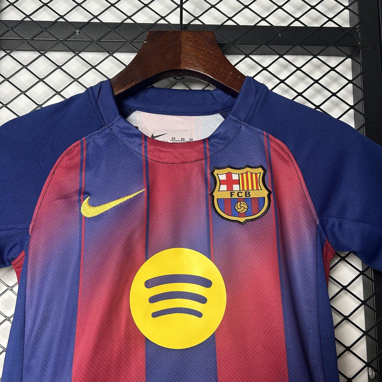 25 26 Kids Barcelona Home 2