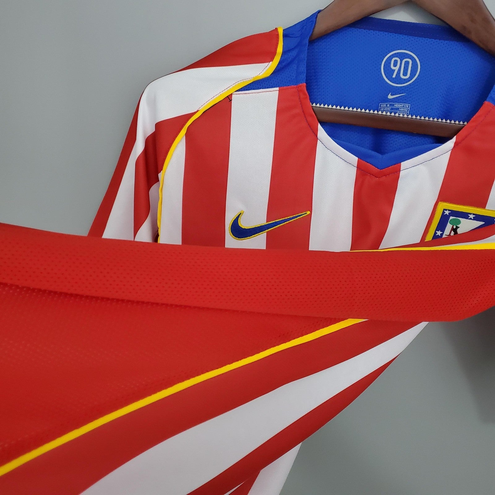 Retro Atletico Madrid 04 05 Home