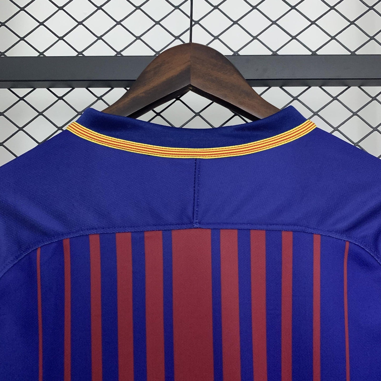 Retro Barcelona 17 18 Home