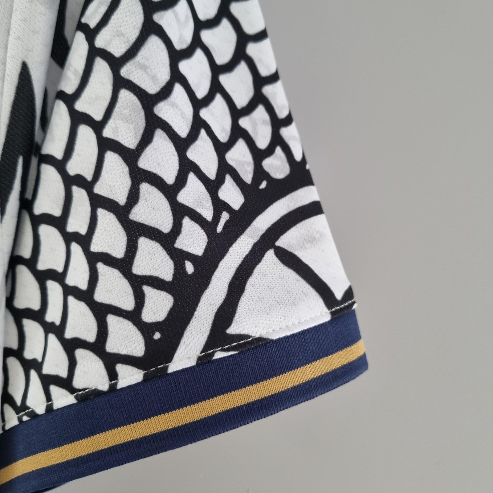 22 23 Real Madrid Chinese Dragon White