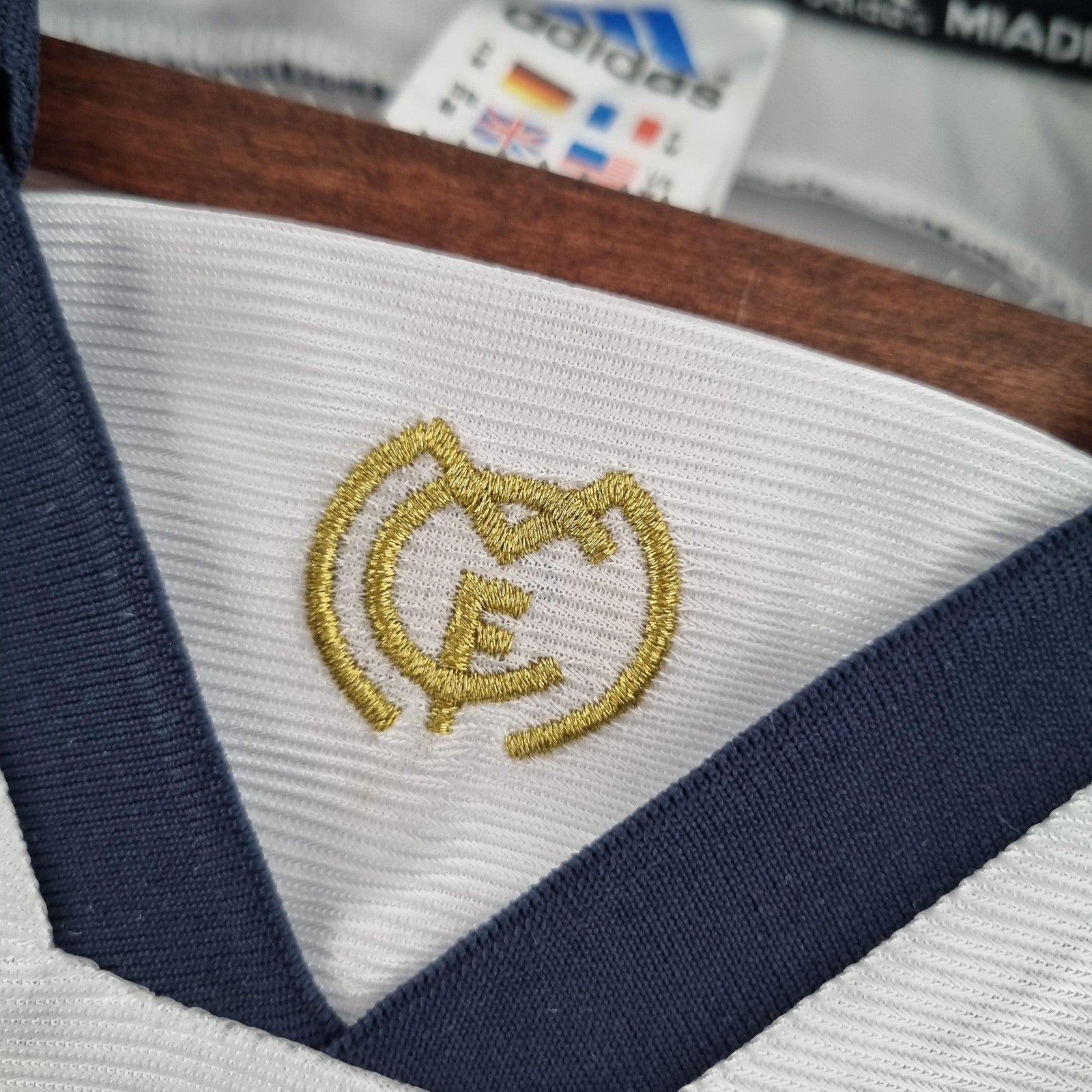 Retro Real Madrid 2000 Home