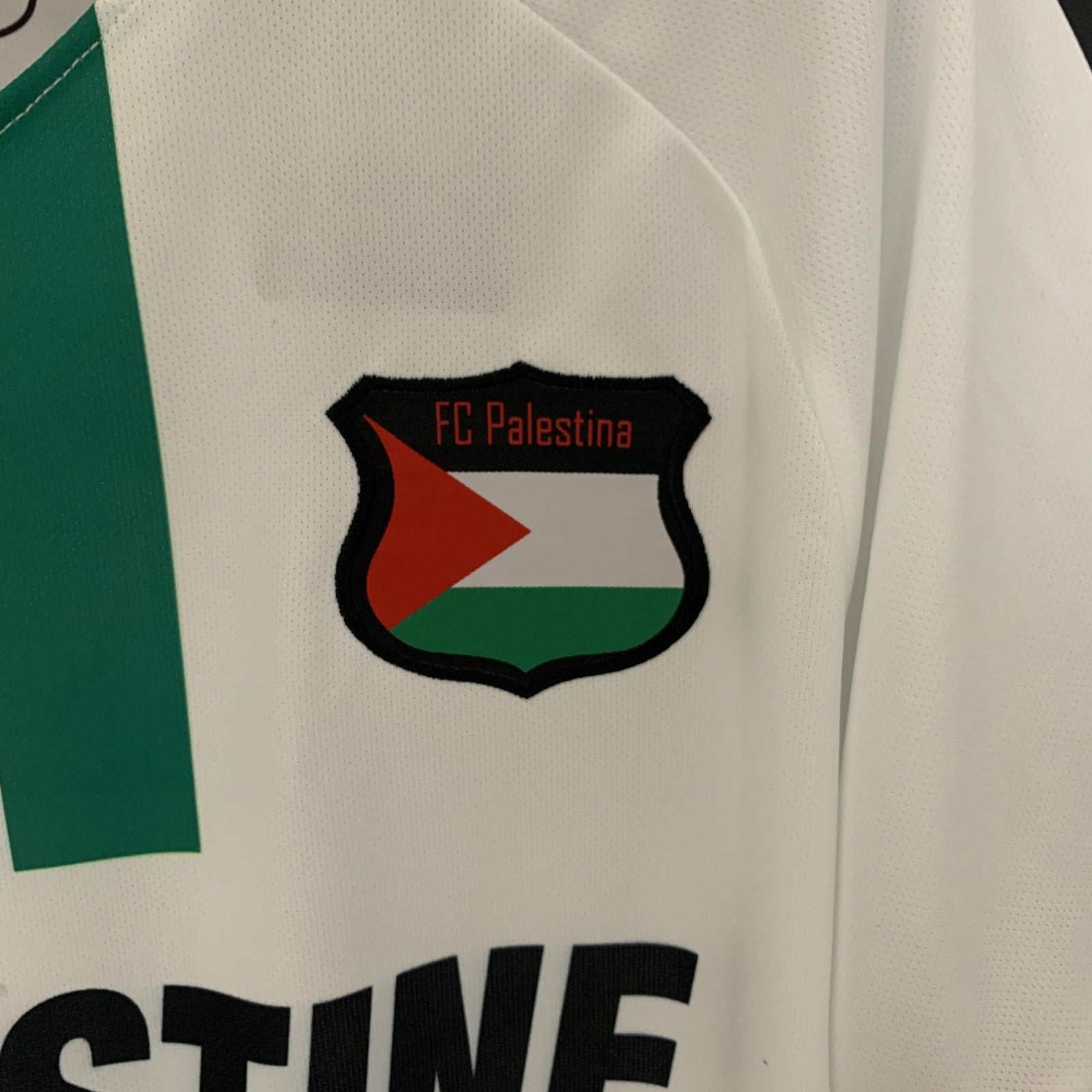 23 24 Palestinian White