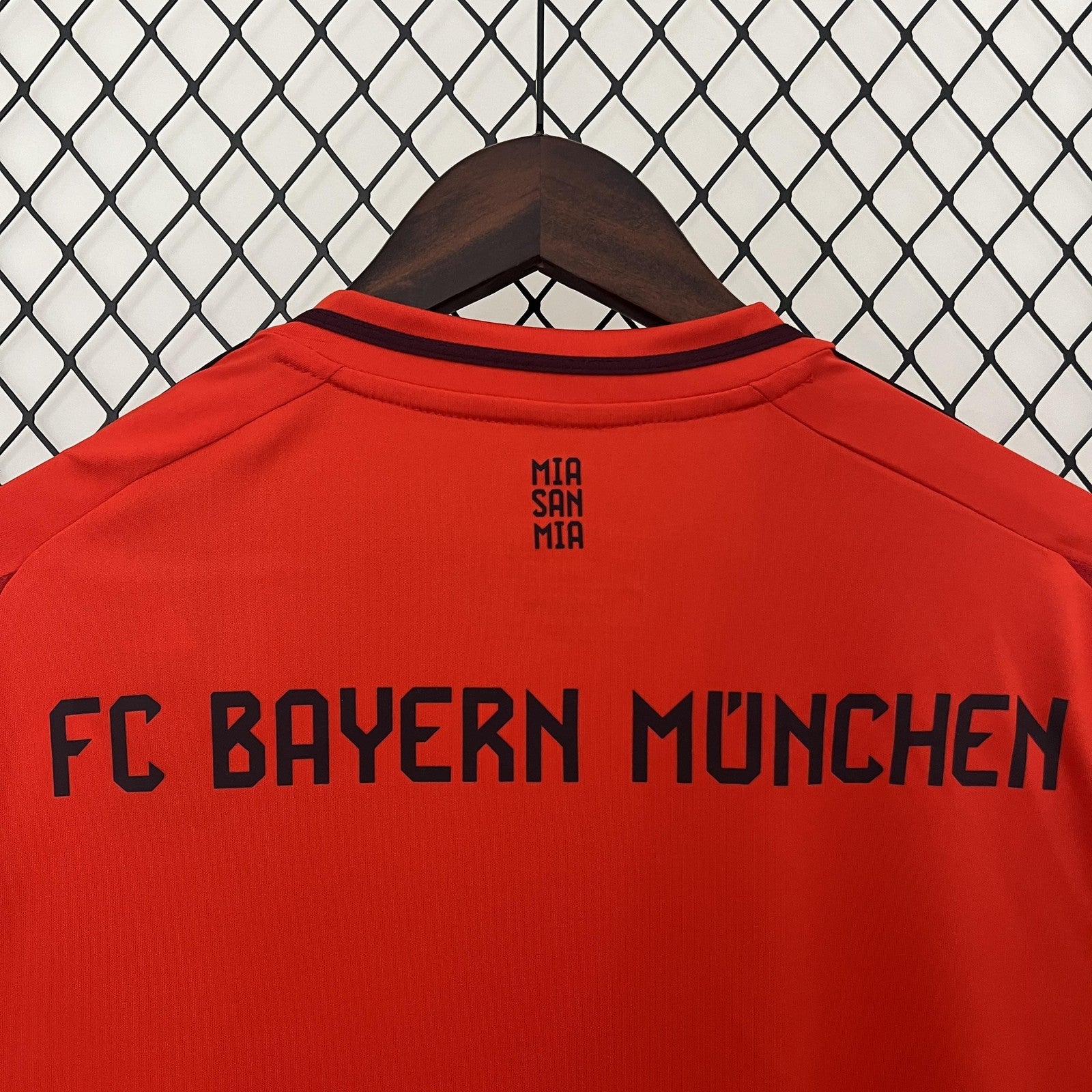 24 25 Bayern Munich Home