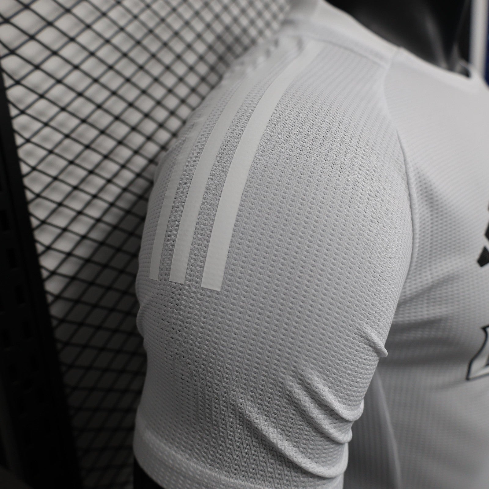 25 26 Player Arsenal Training Jersey