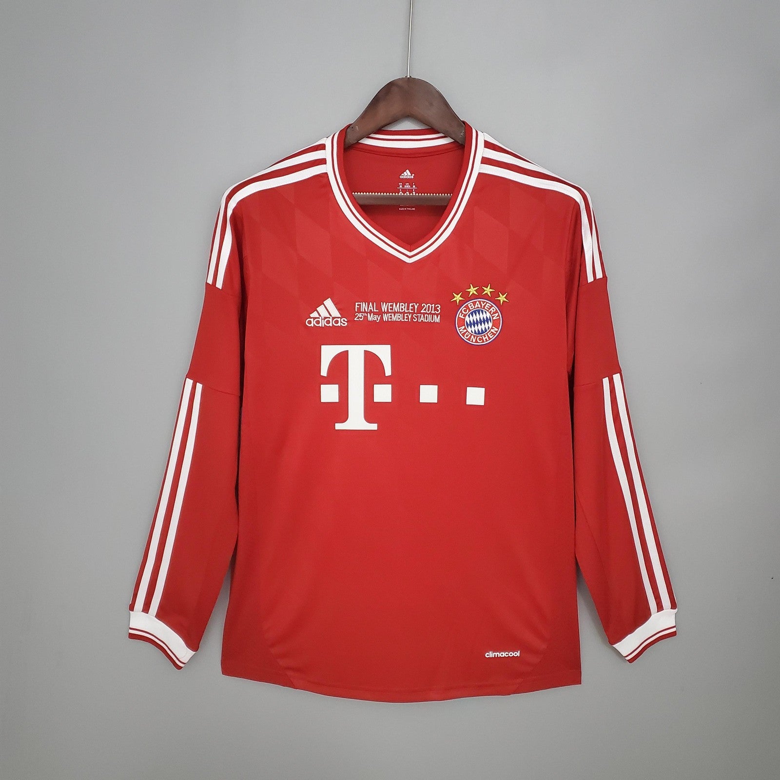 Retro Long Sleeve Bayern Munich Champions League Home
