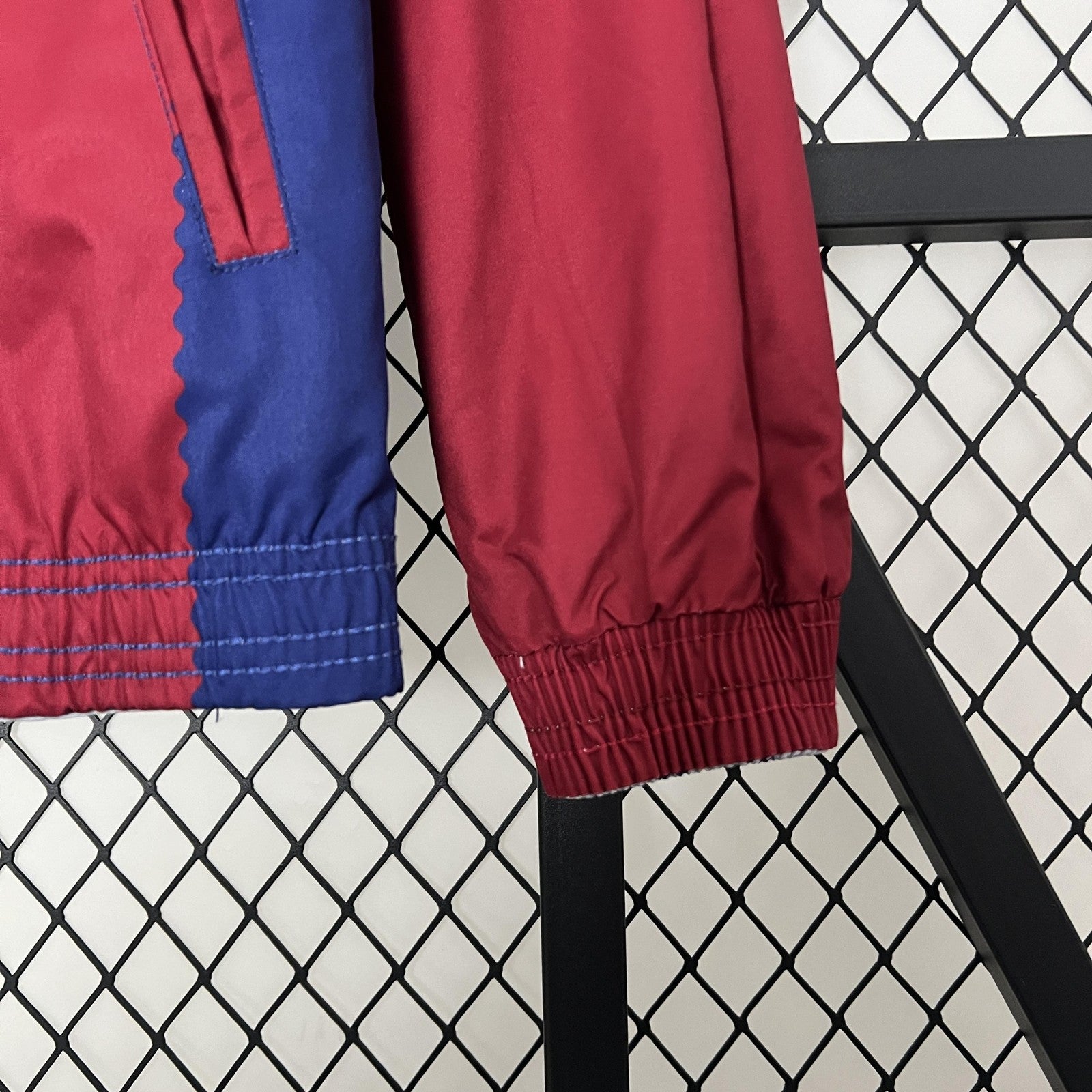 23 24 Barcelona Trench Coat Reversible