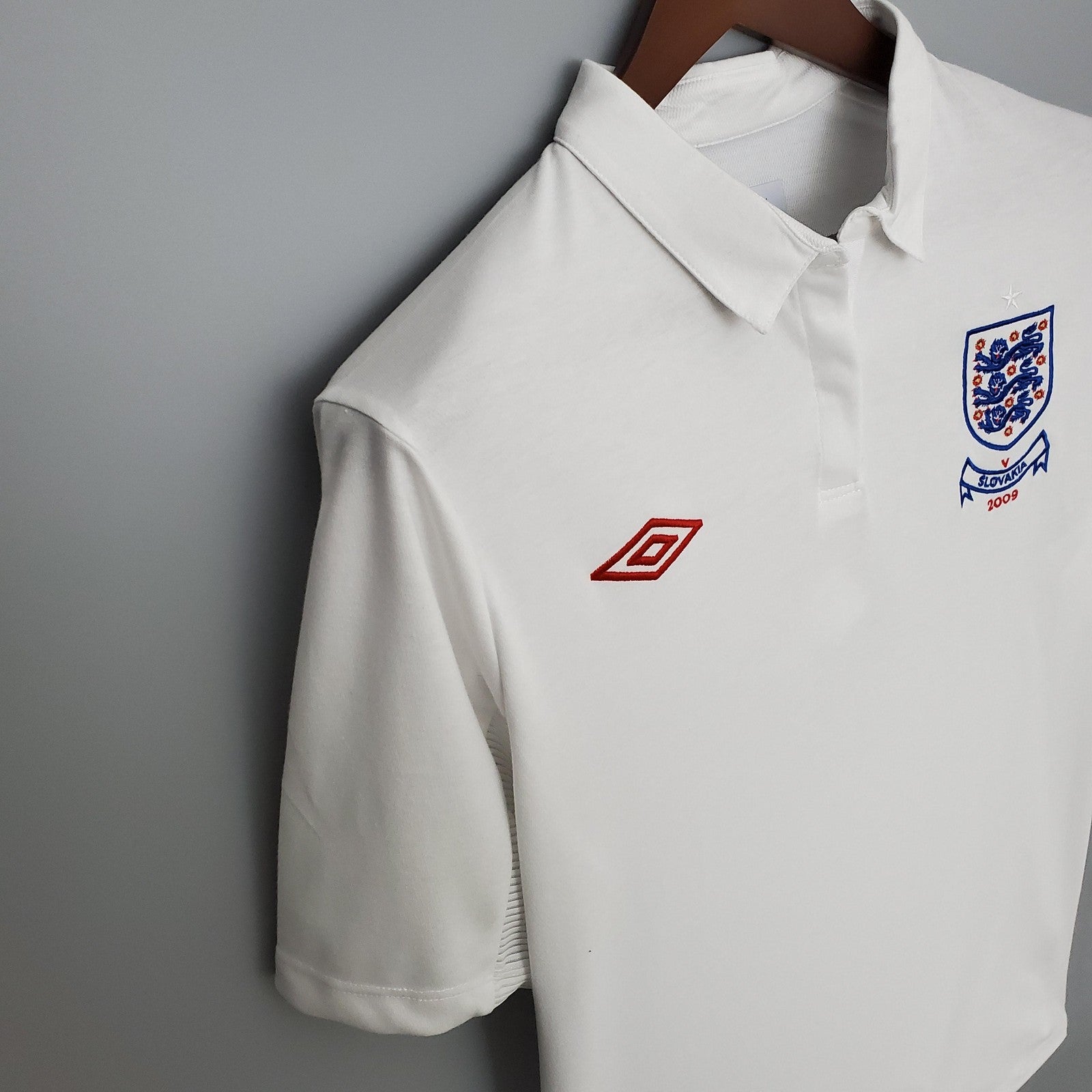 Retro 2010 England Home