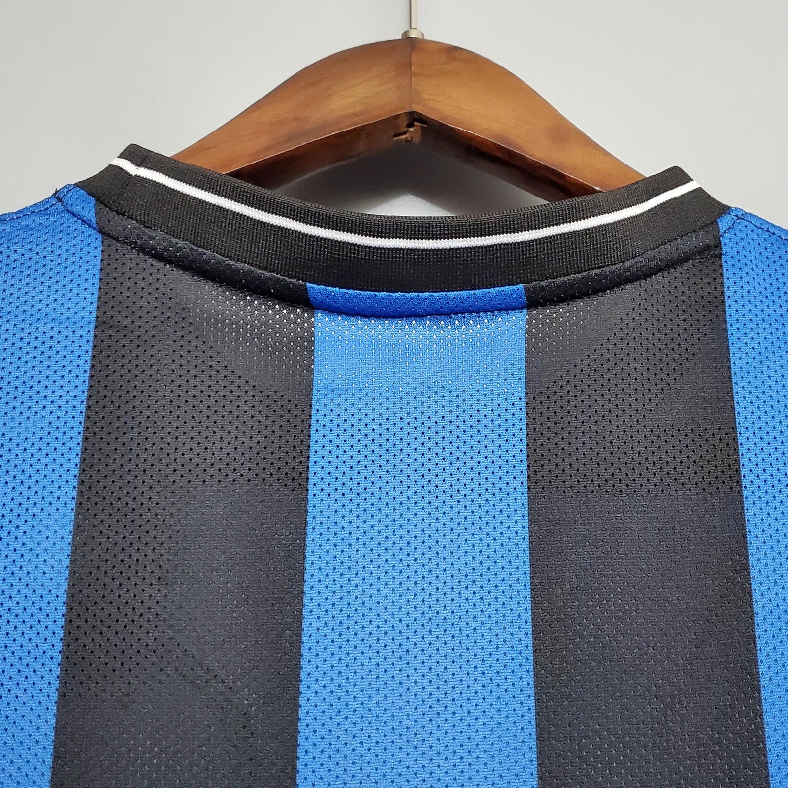 Retro 2010 Inter Milan Home