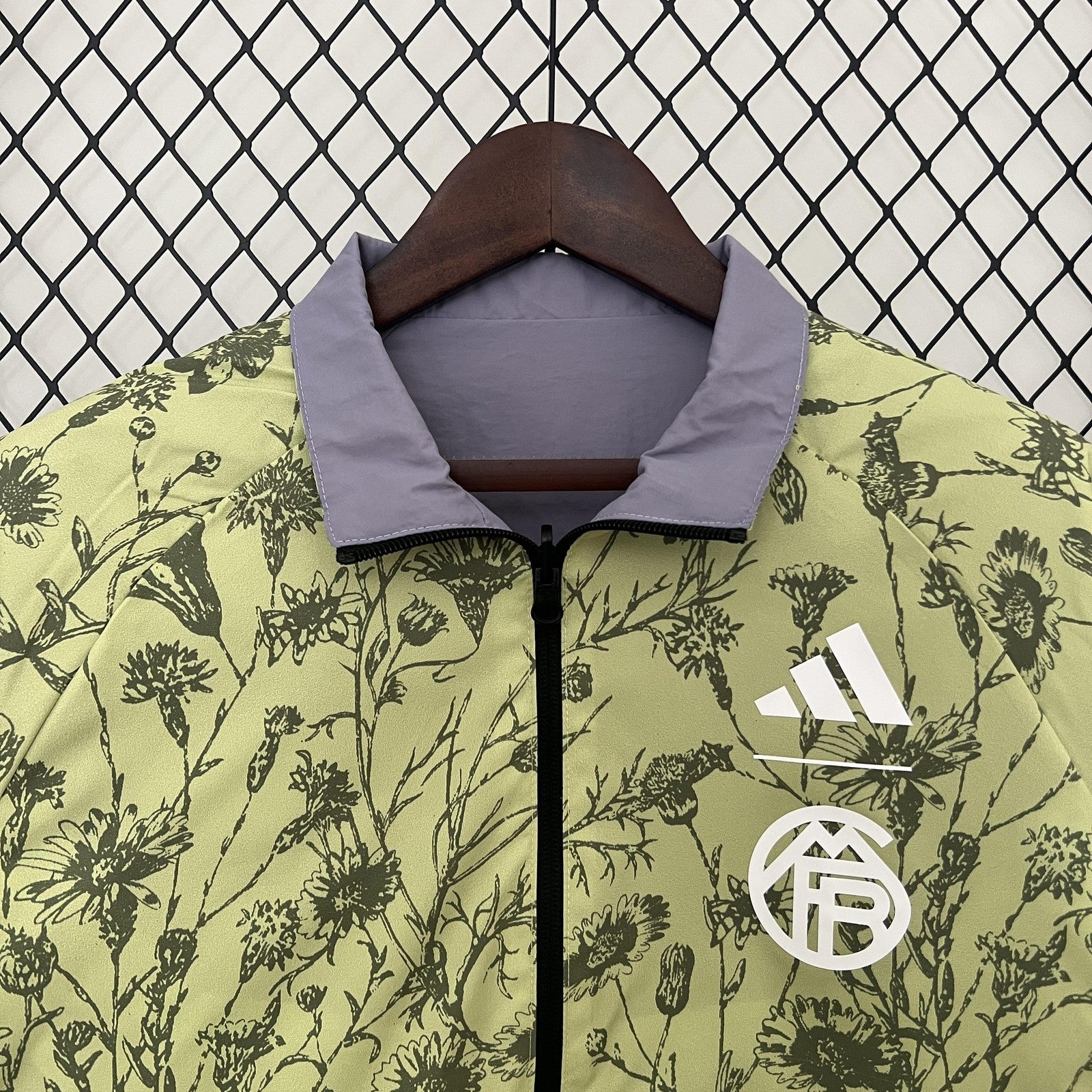 24 25 Bayern Munich Trench Coat Reversible