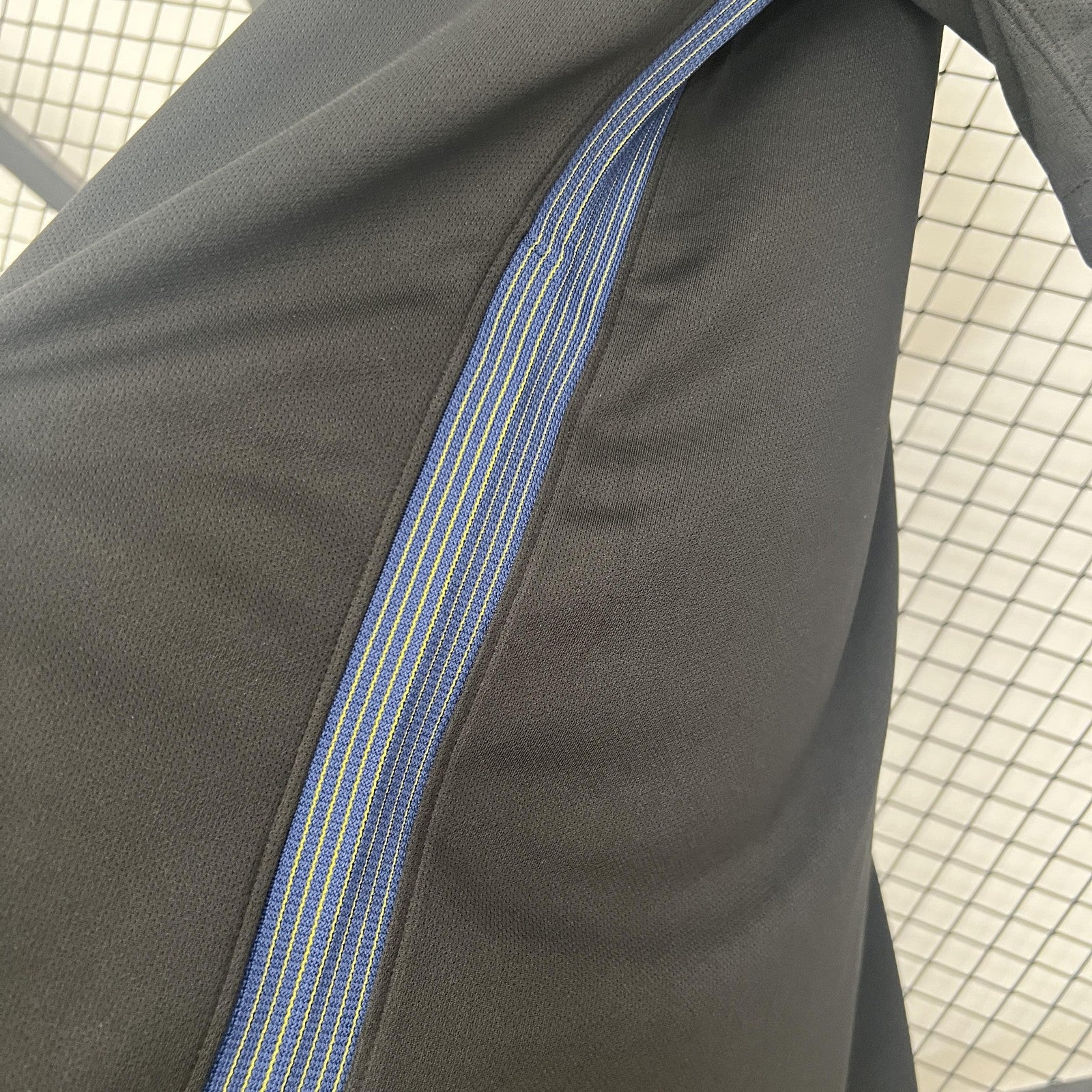 Retro Atletico Madrid 16 17 Away