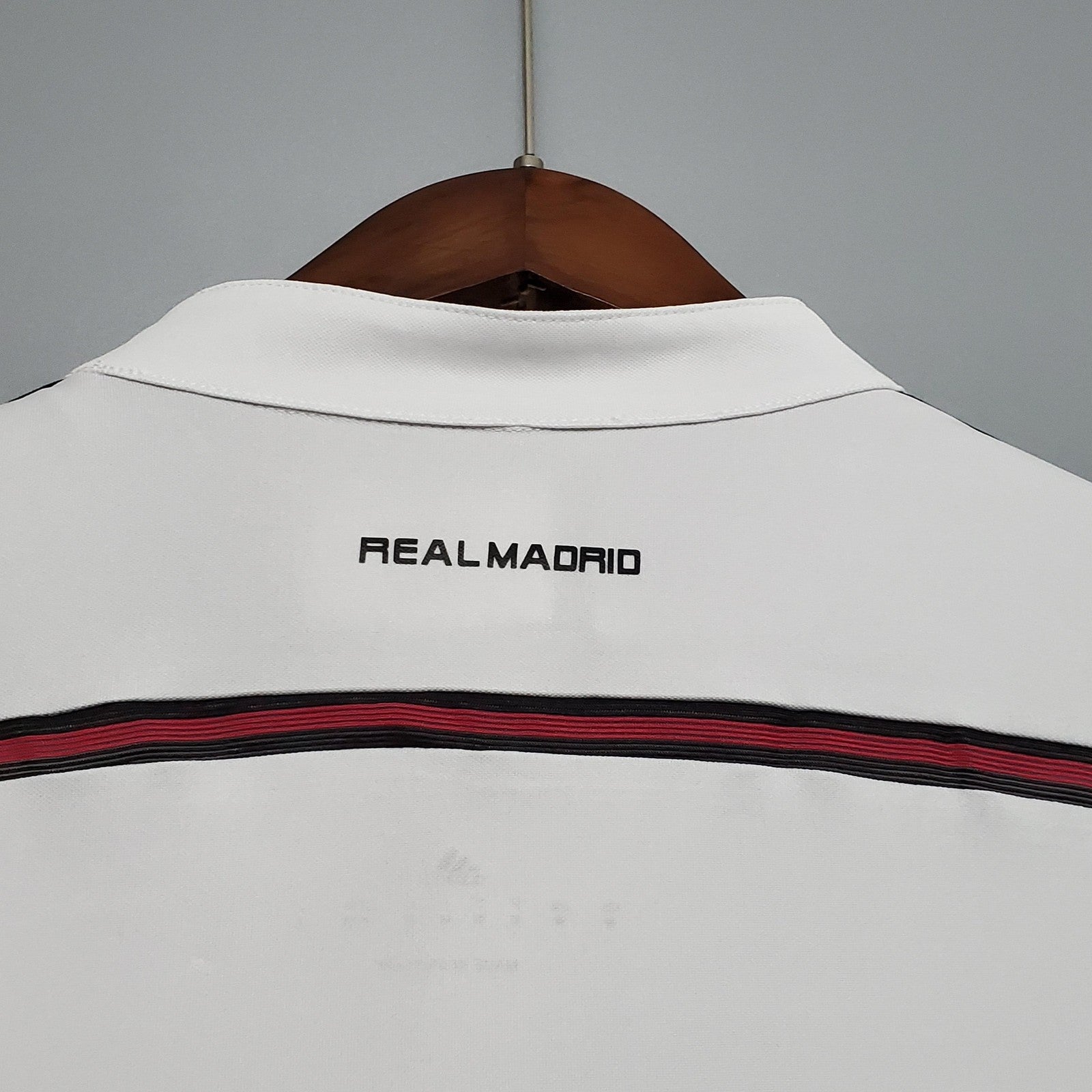 Retro Long Sleeve Real Madrid 14 15 Home