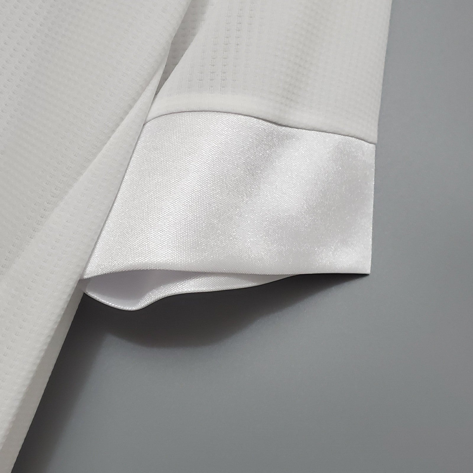 Retro Real Madrid 15 16 Home