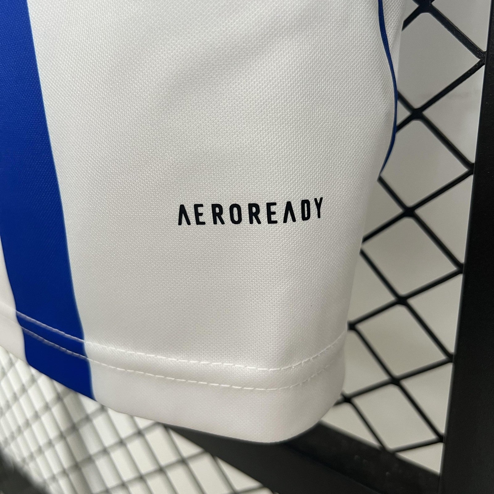 25 26 Schalke 04 Away