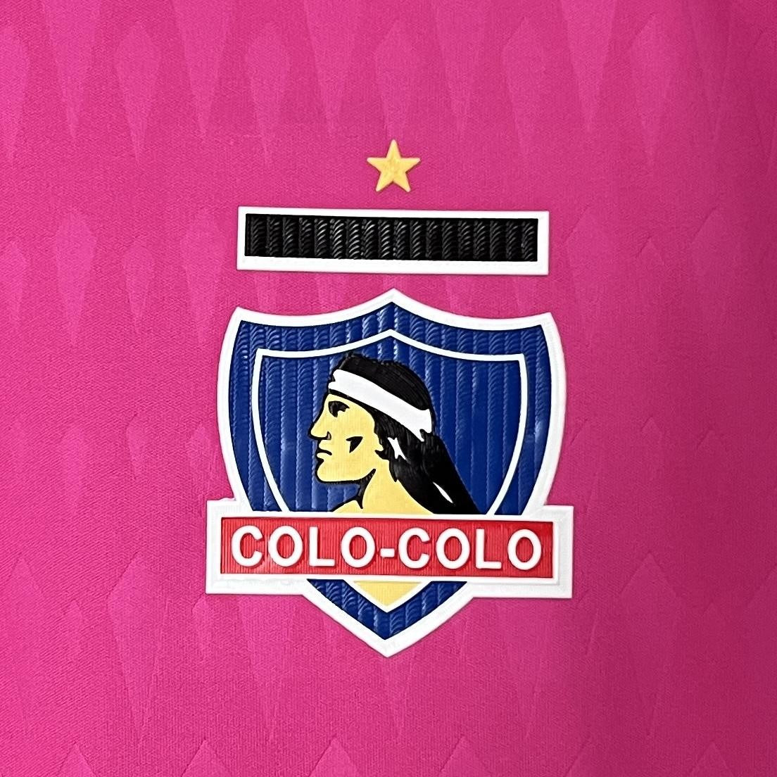 24 25 Goalkeeper Colo Colo Pink