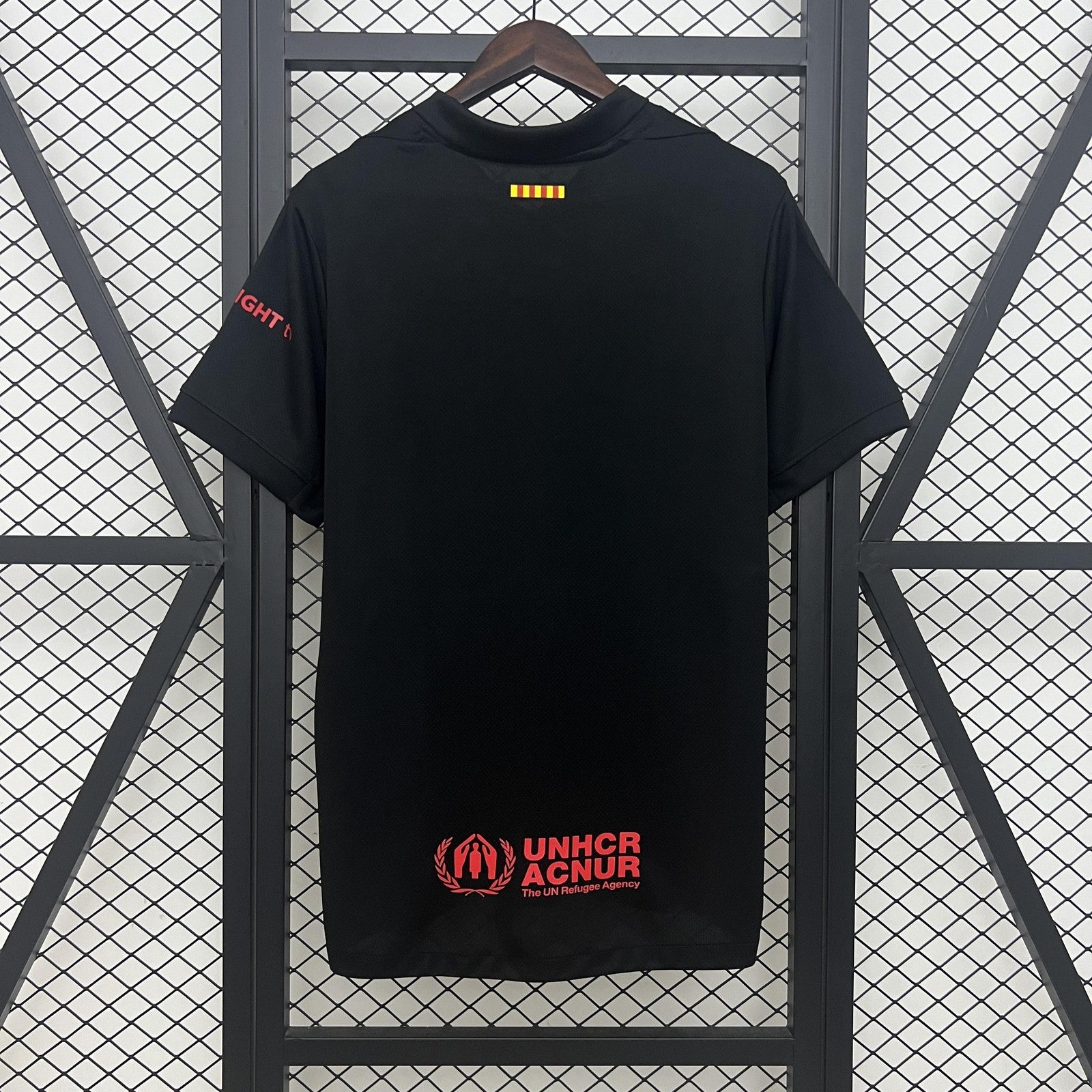 25 26 Barcelona Away 2