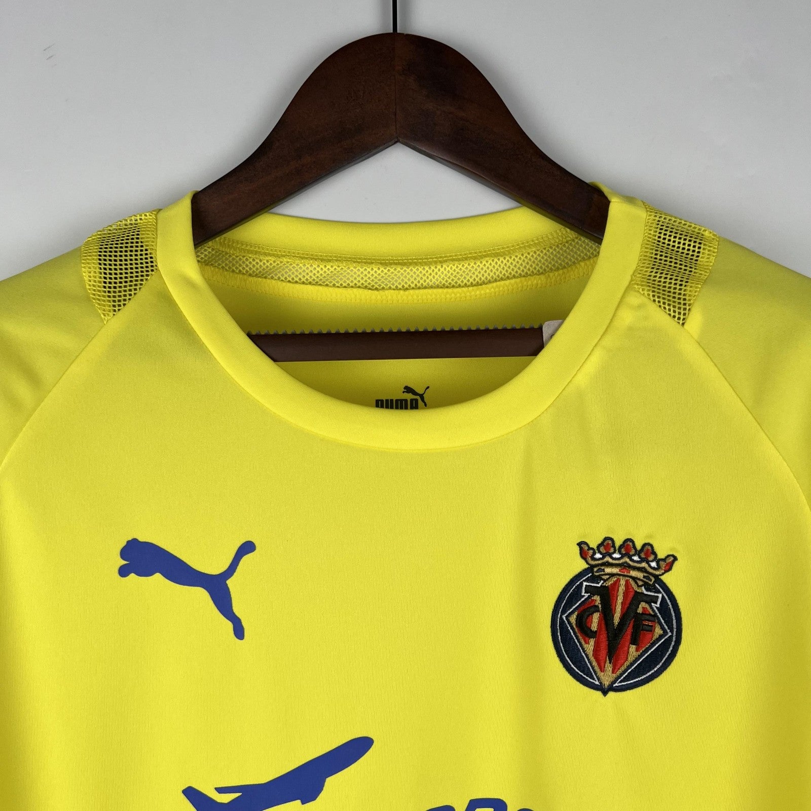 Retro Villarreal Home