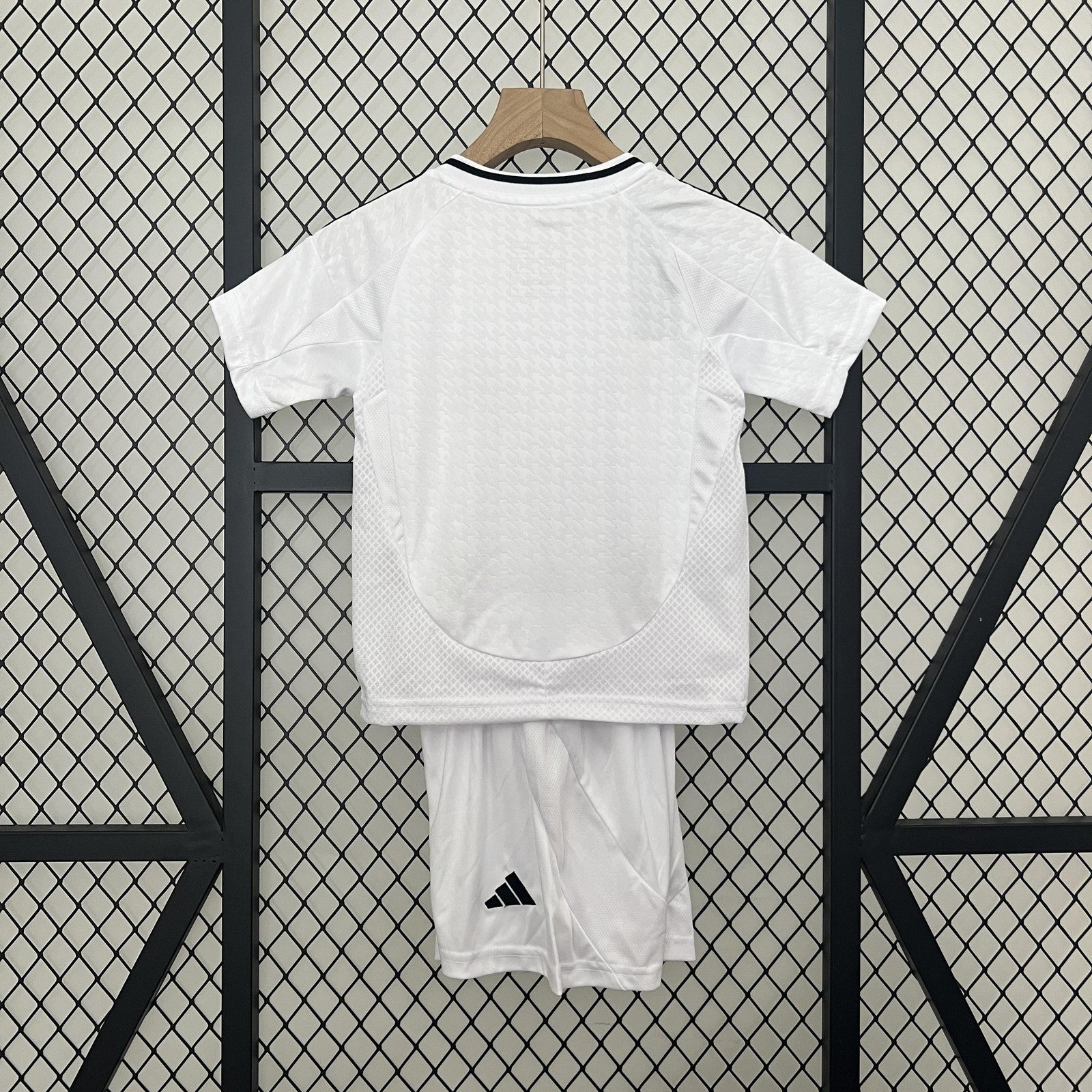 24 25 Kids Real Madrid Home