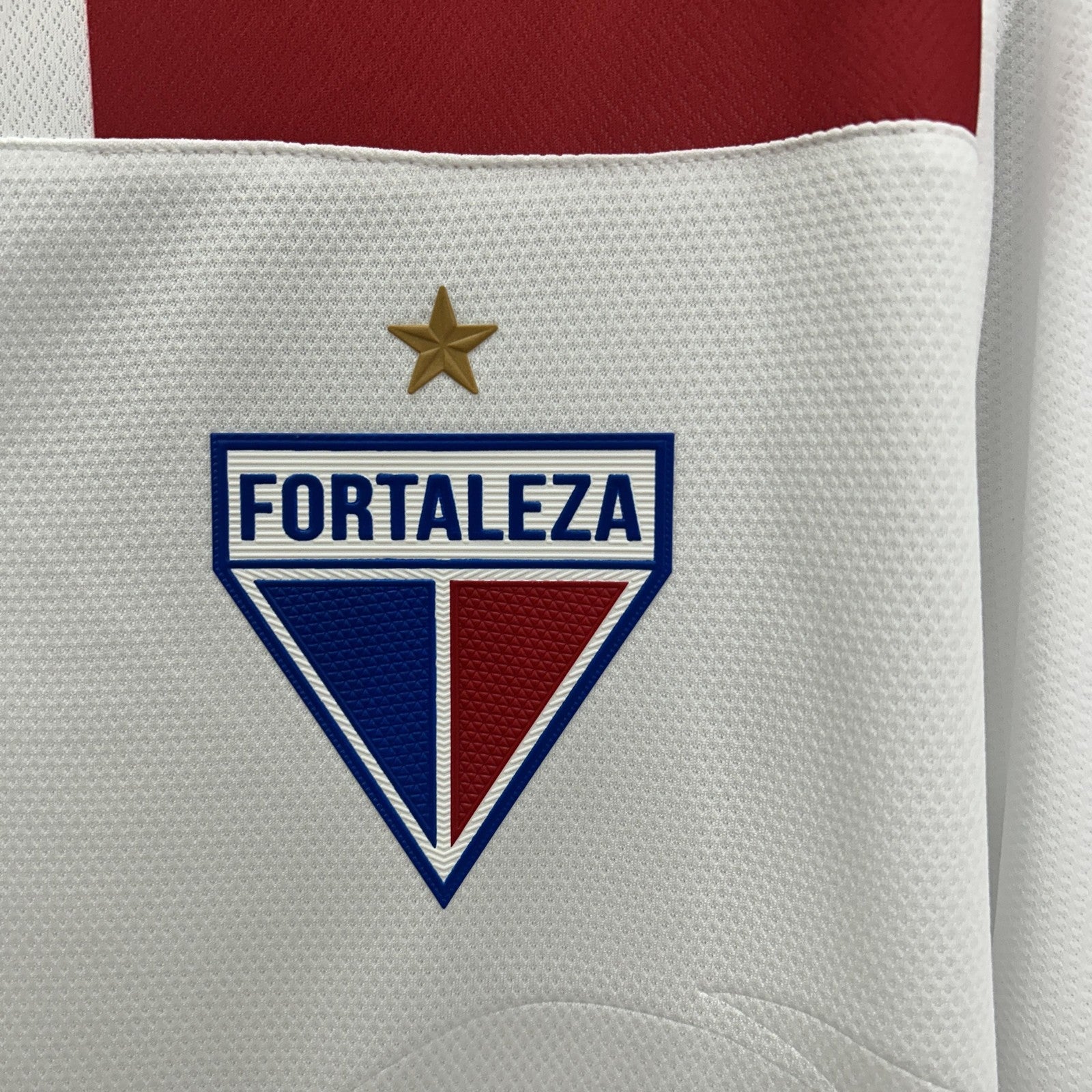 25 26 Fortaleza Away