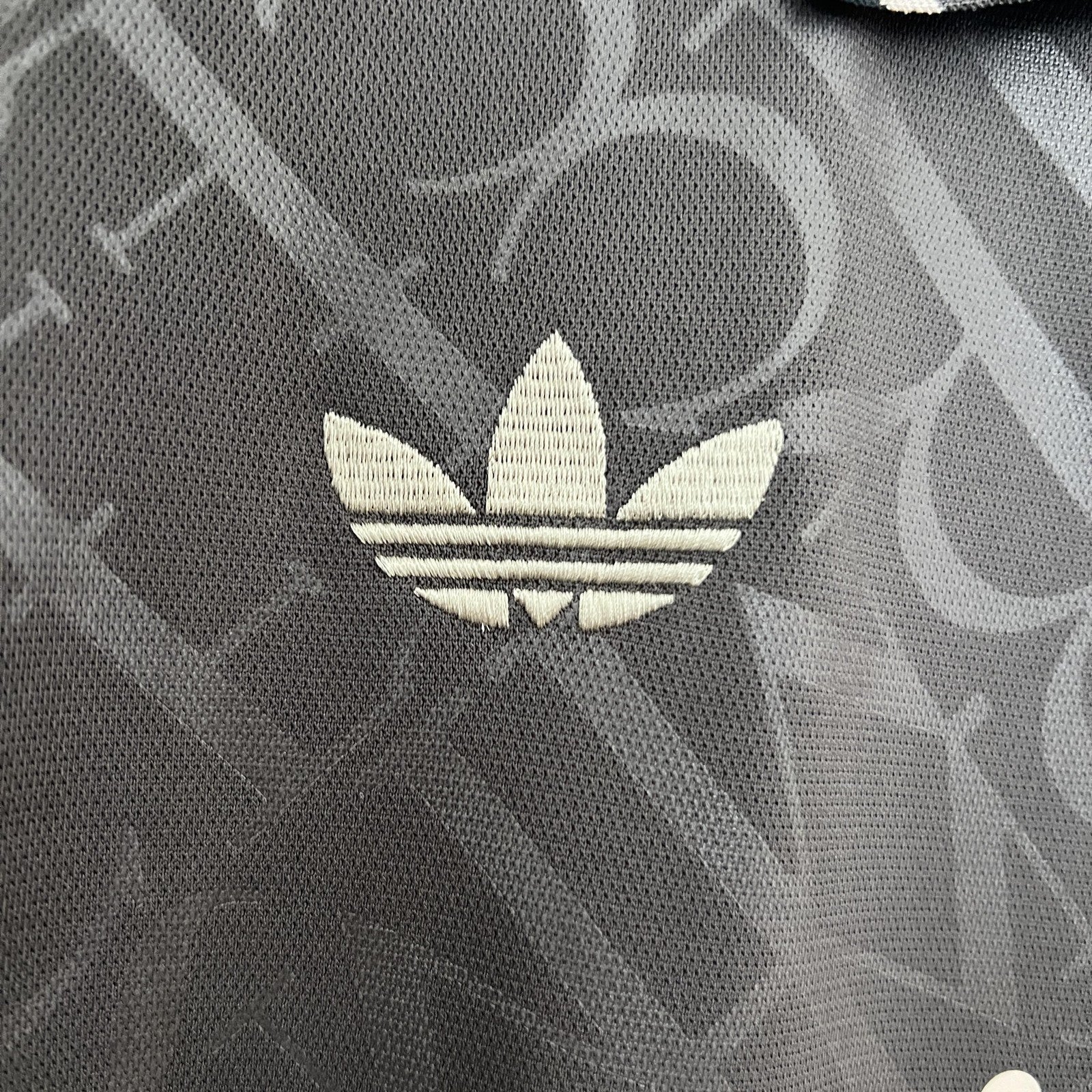 24 25 Real Madrid Third Away