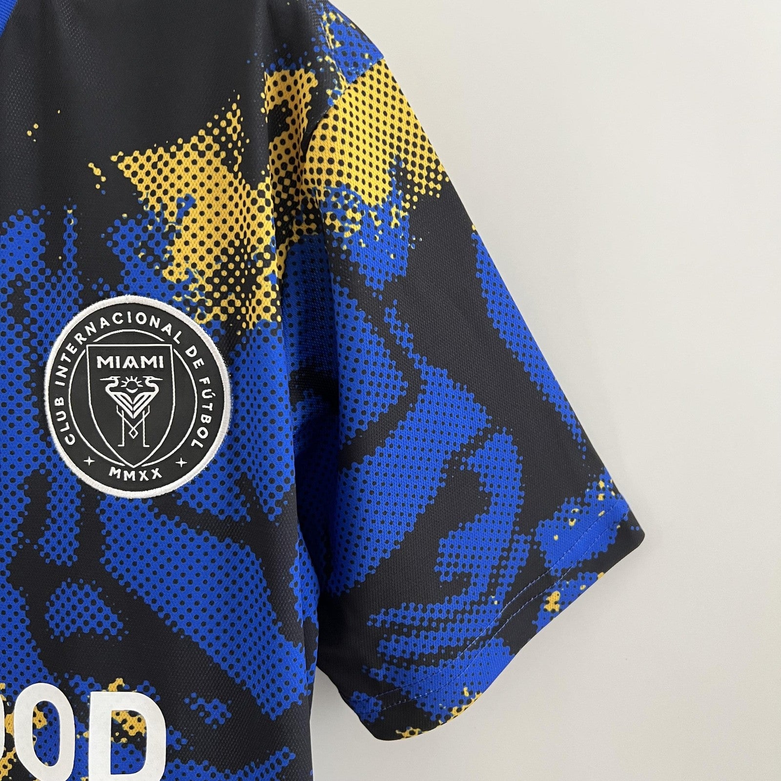 23 24 Miami Training Wear