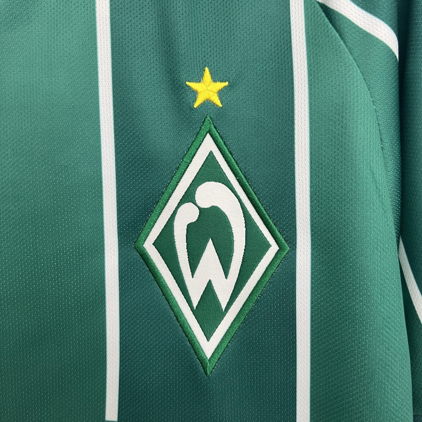 25 26 Werder Bremen Home