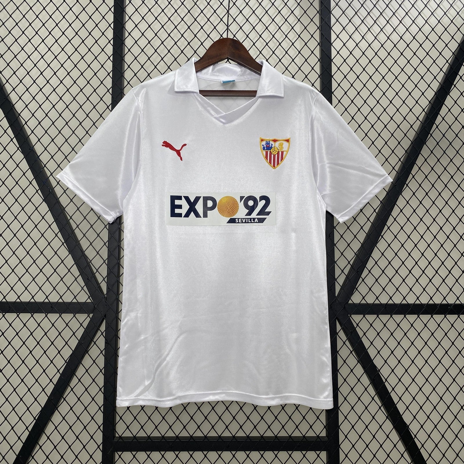 Retro Sevilla Home