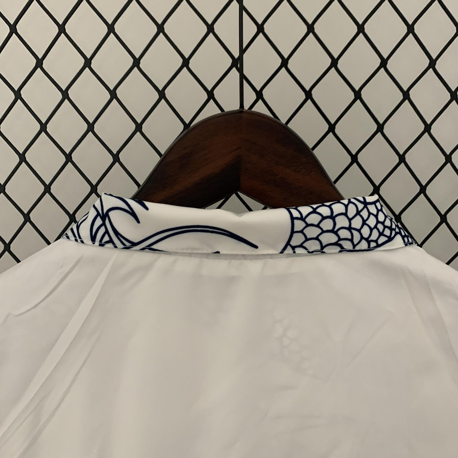 23 24 Real Madrid Trench Coat Reversible 3