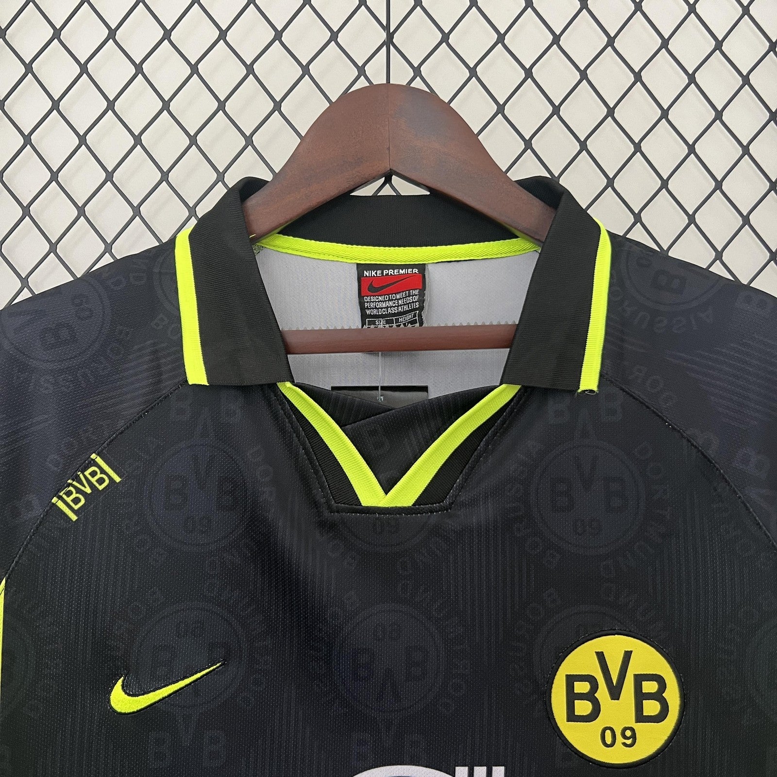 Retro Dortmund 96 97 Away