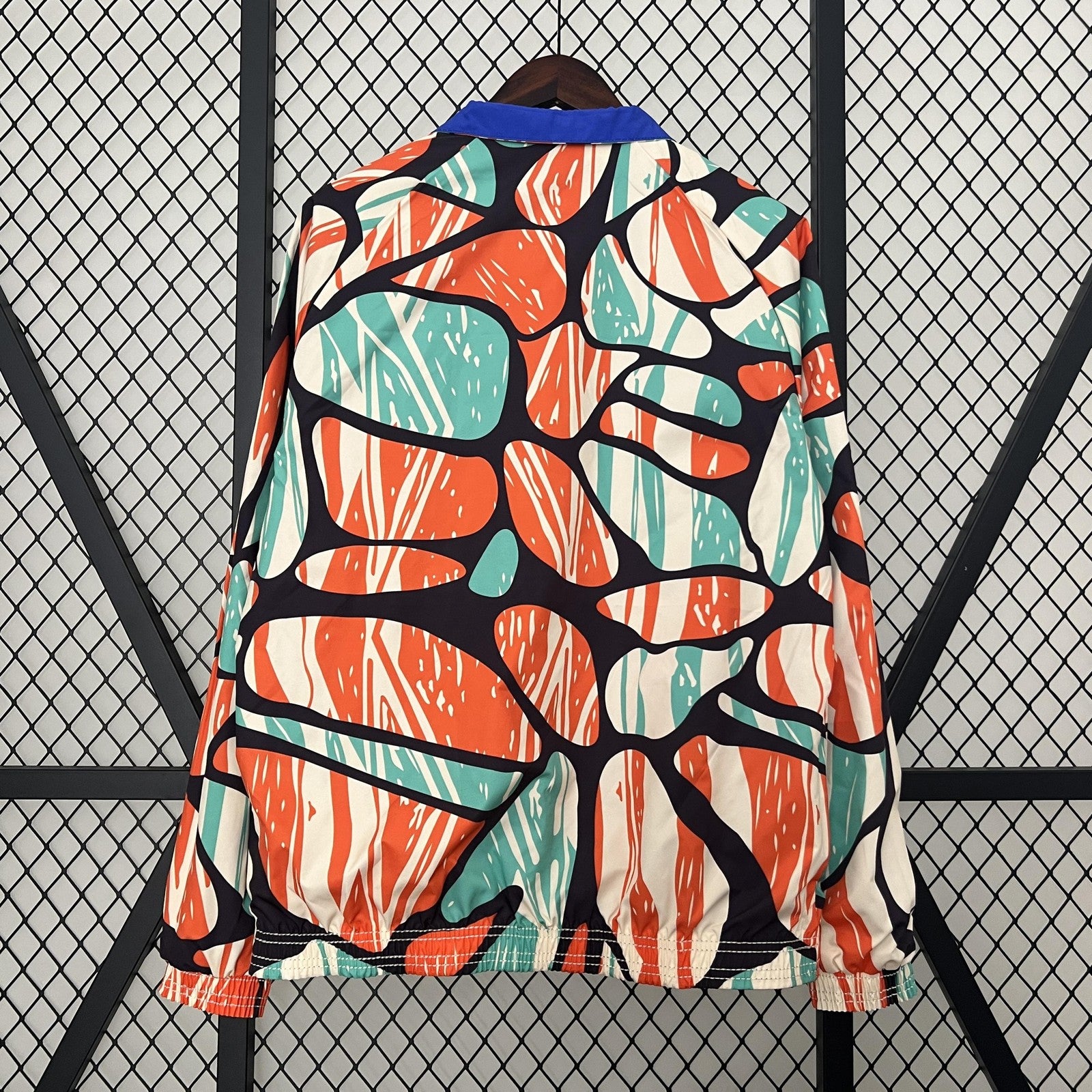 24 25 Arsenal Trench Coat Reversible 2