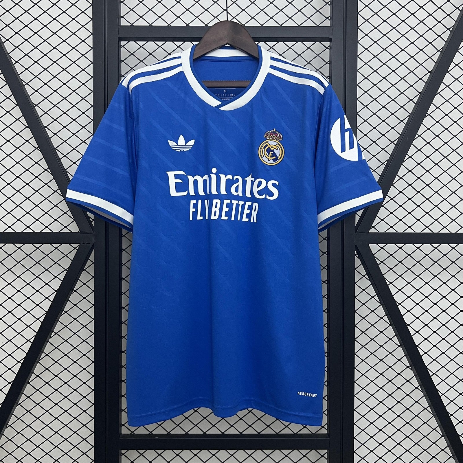 25 26 Real Madrid Third Away
