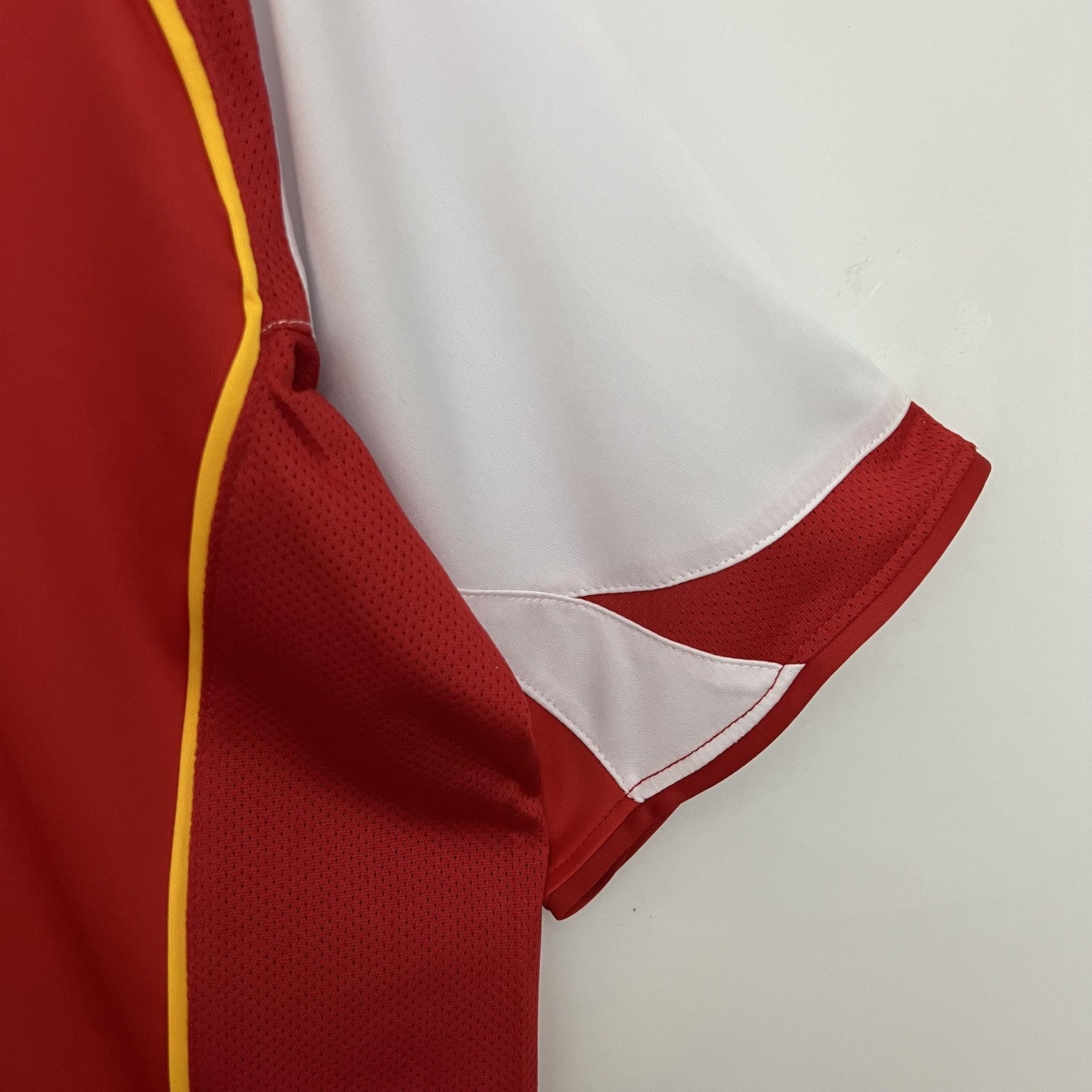 Retro Arsenal 04 05 Home