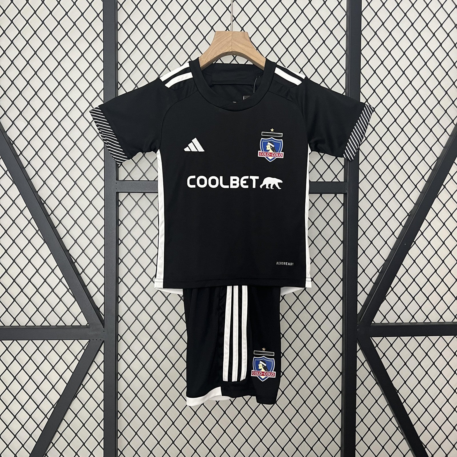 24 25 Kids Colo Colo Away