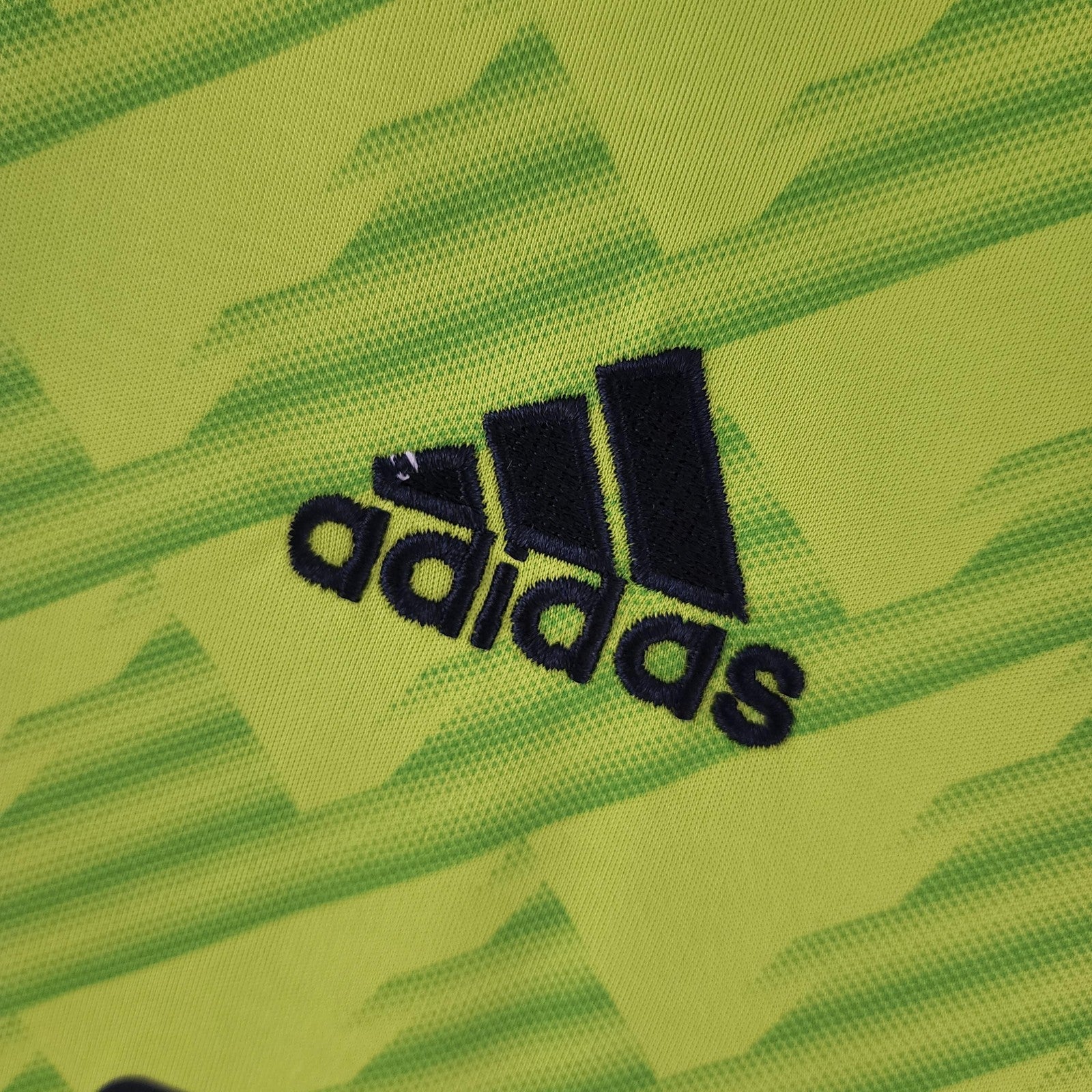 22 23 M U Third Away