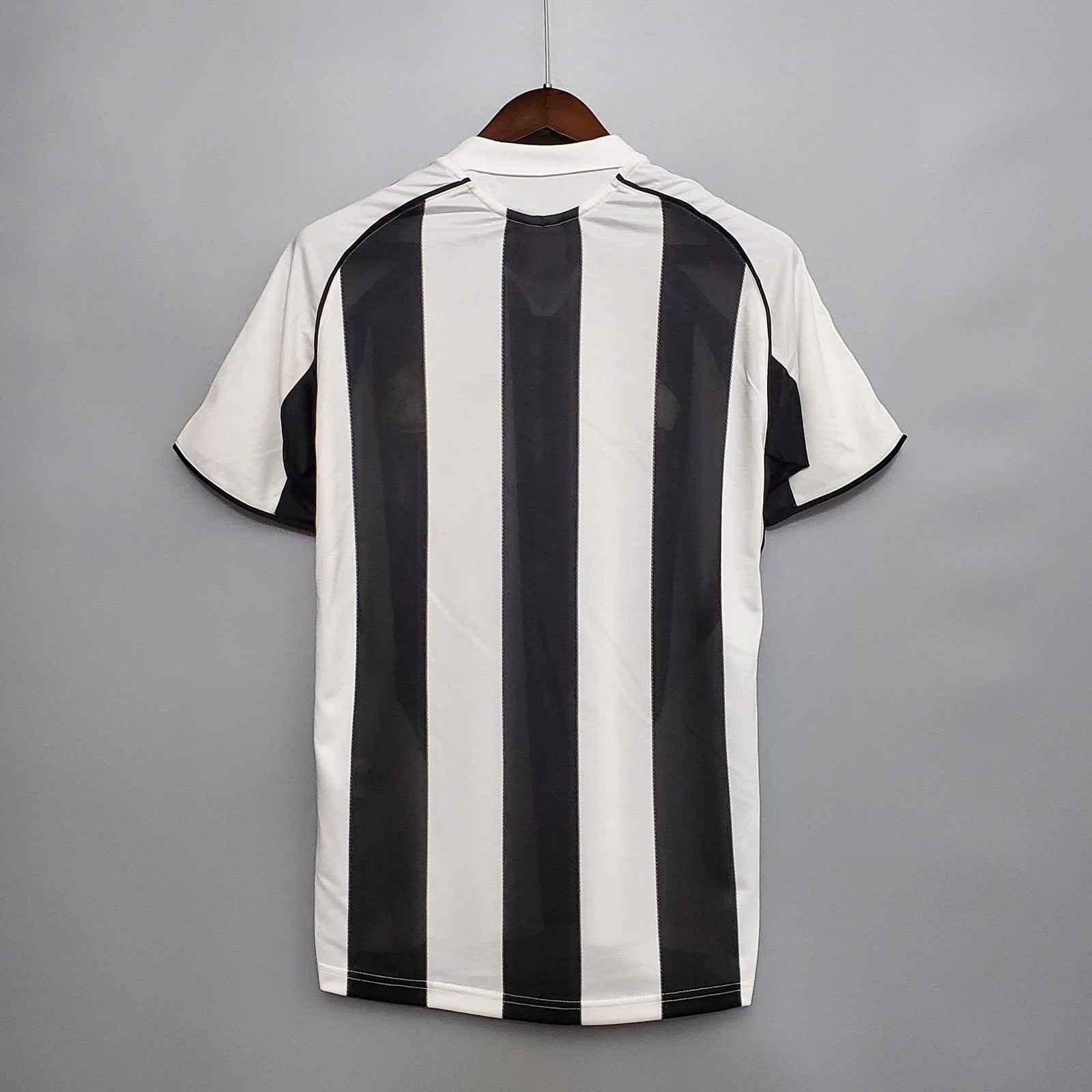 Retro 05 06 Newcastle United Home