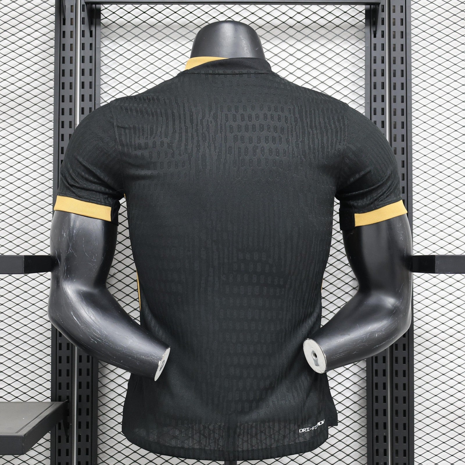 24 25 Player Sporting Lisbon Third Away