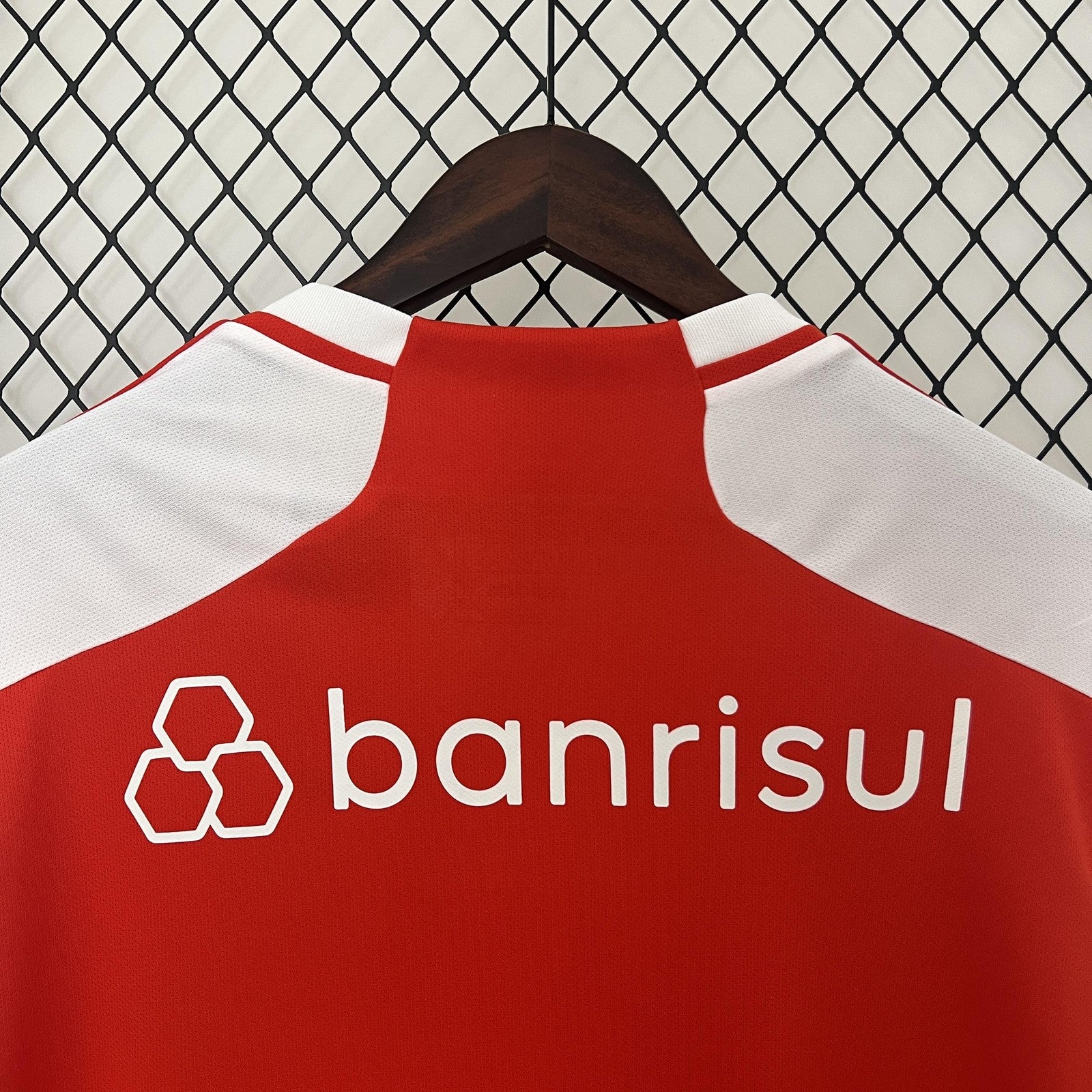 24 25 Internacional Home All Sponsors