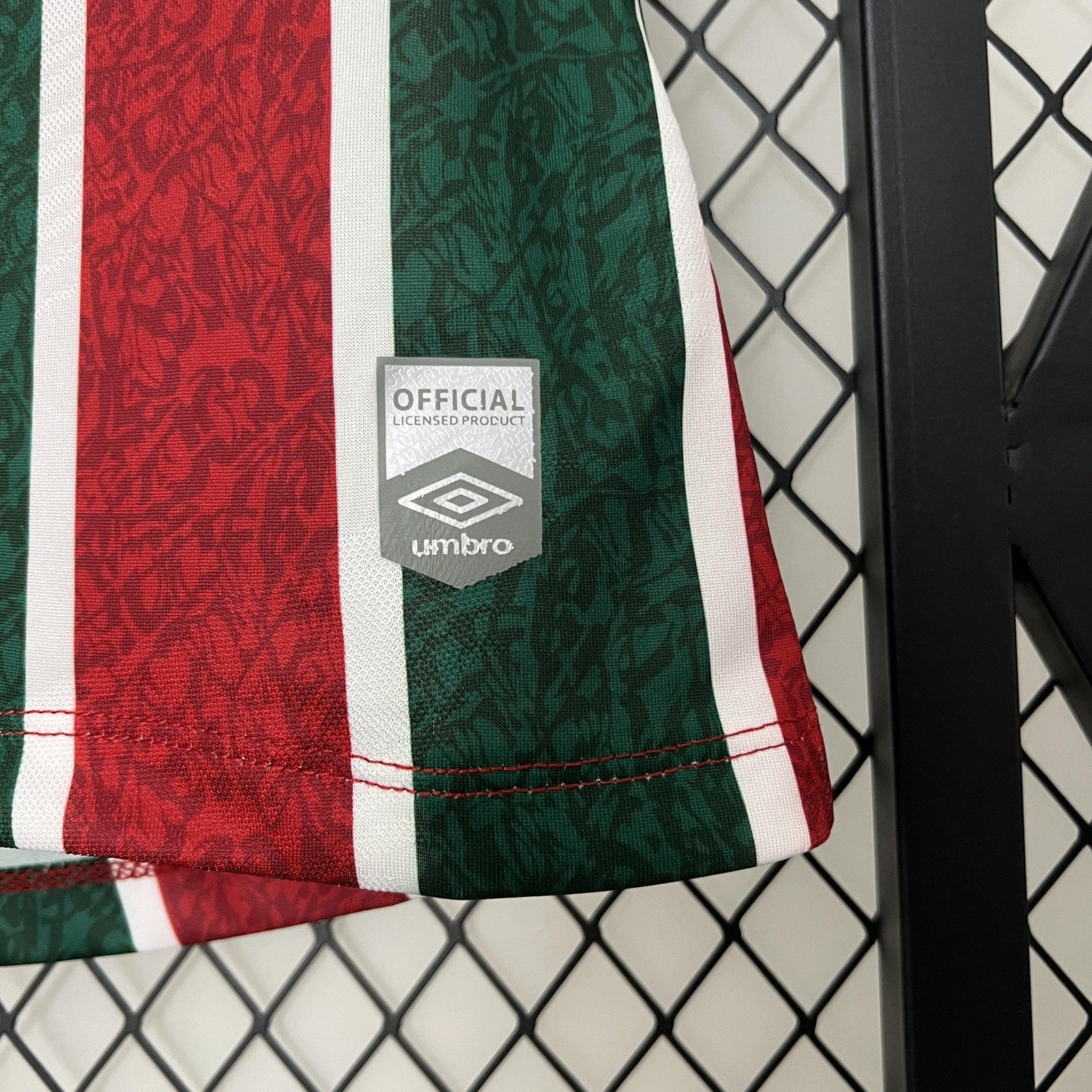 24 25 Women Fluminense Home