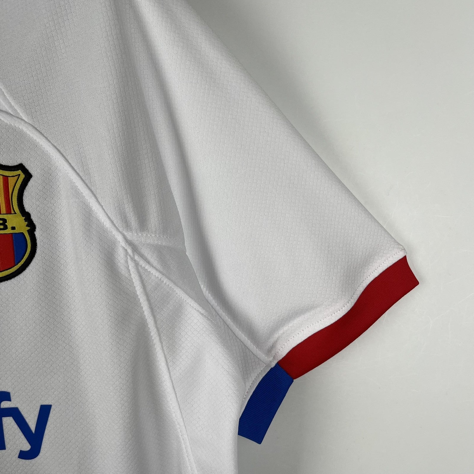 23 24 Barcelona Away