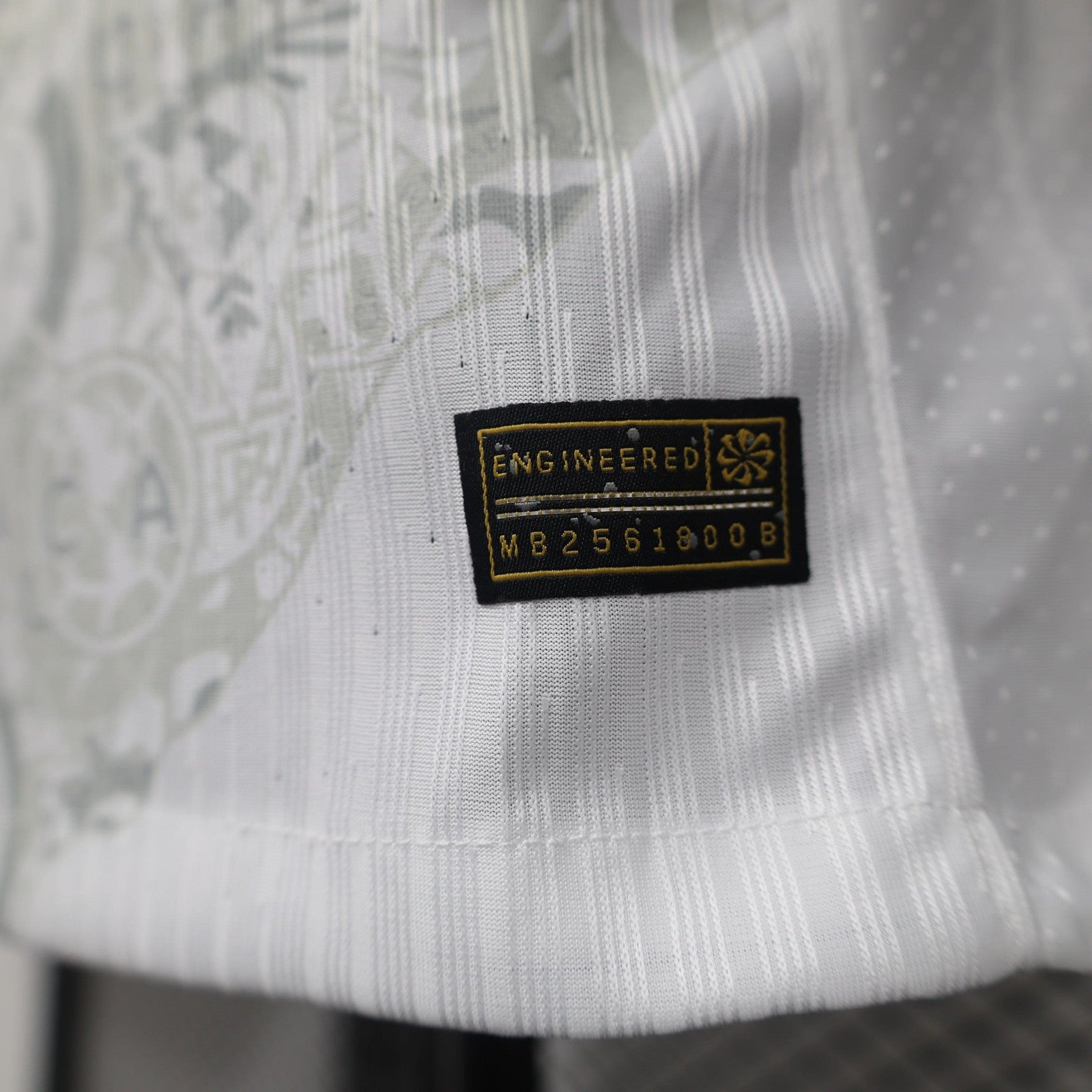 24 25 Player America White