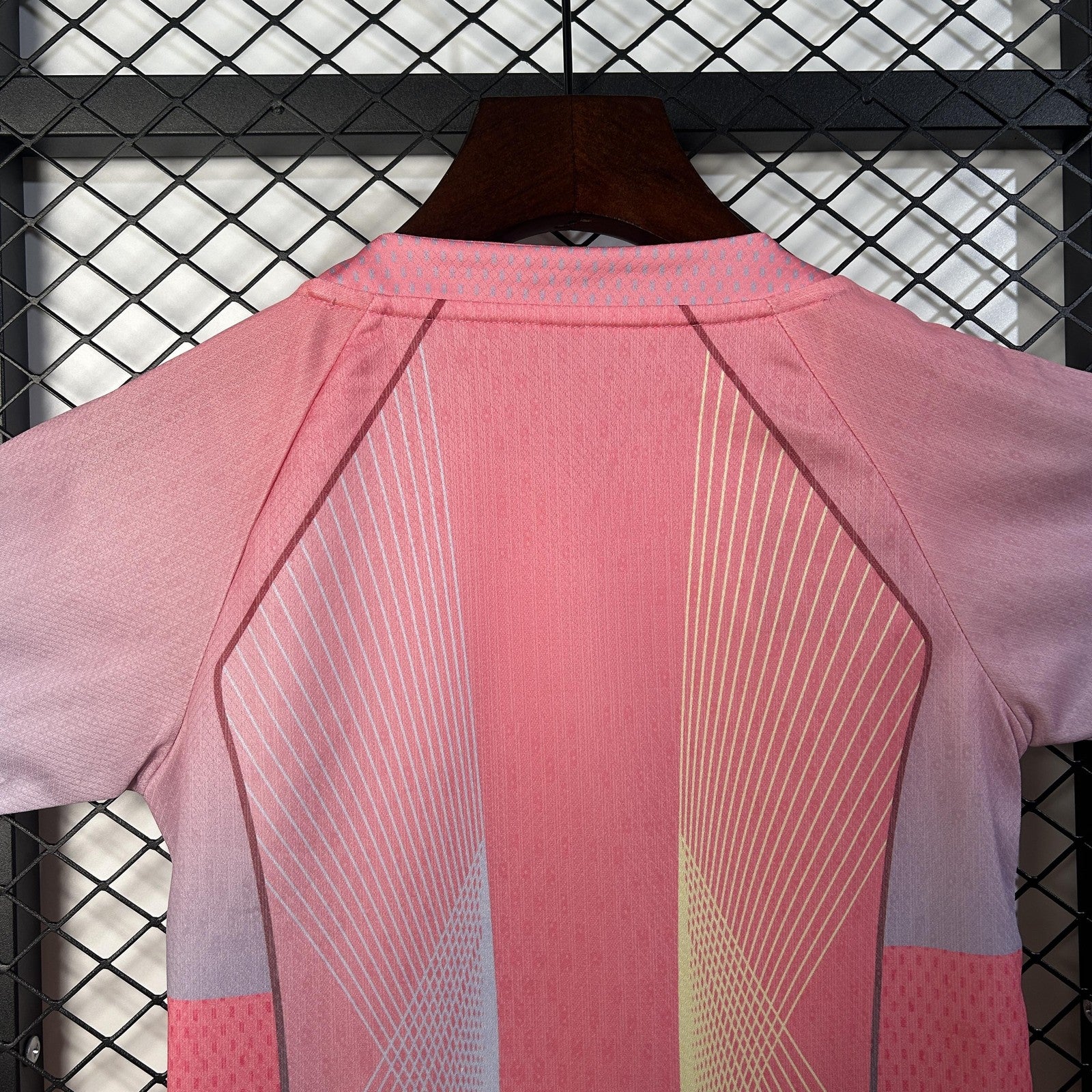 25 26 Kids Barcelona Special Edition 3