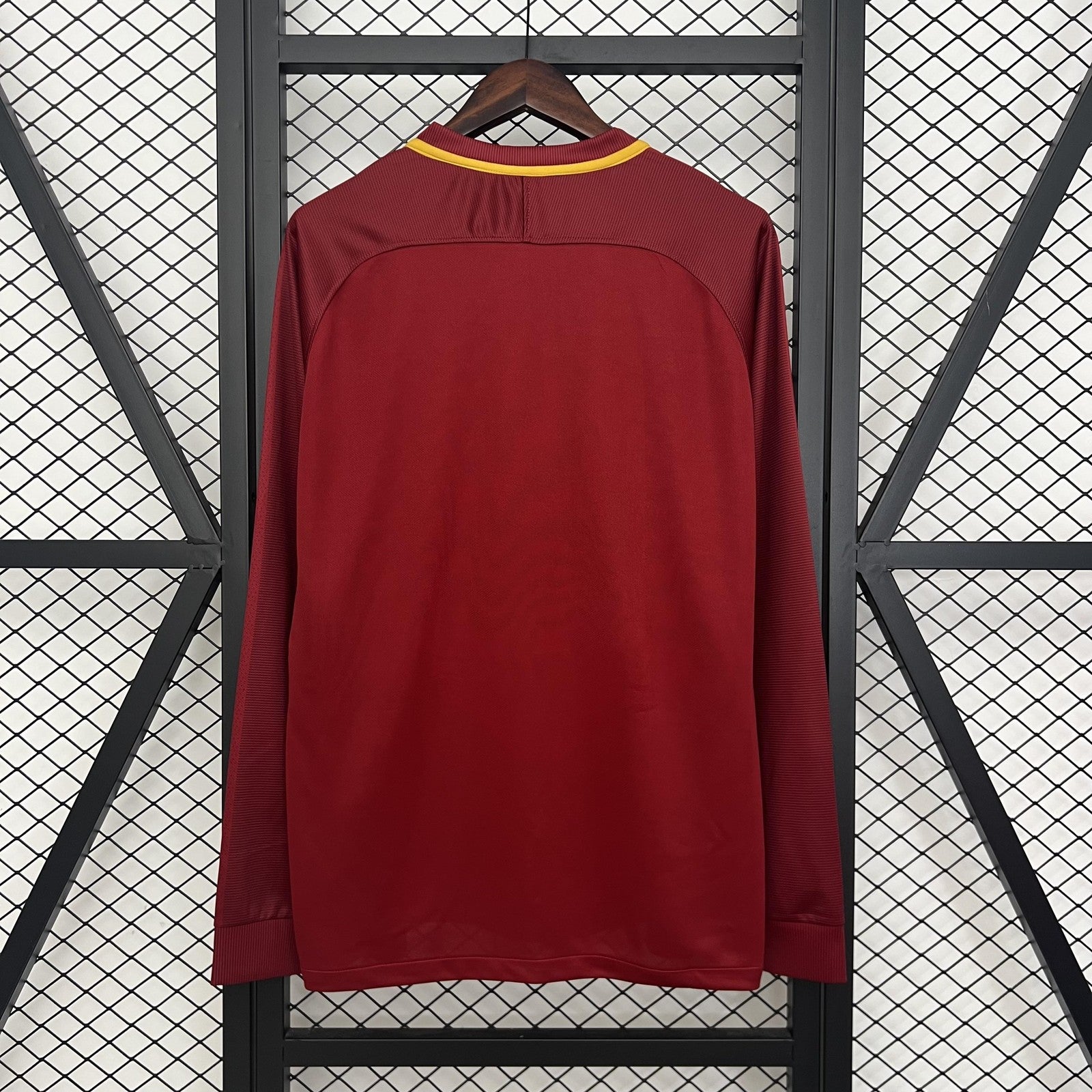 Retro Long Sleeve Roma Home