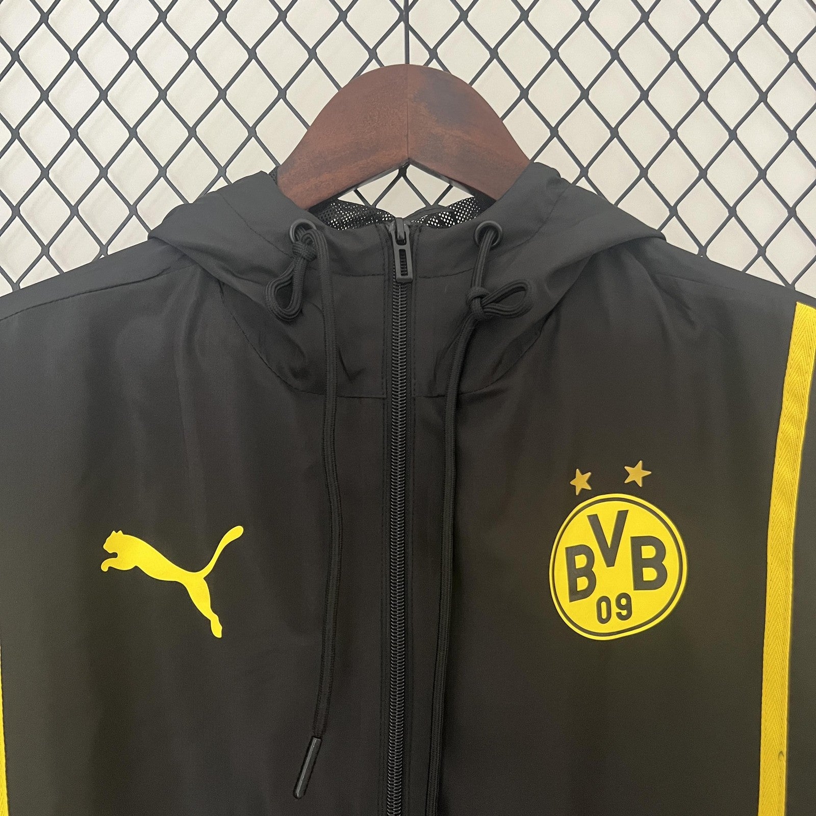 24 25 Dortmund Windbreaker