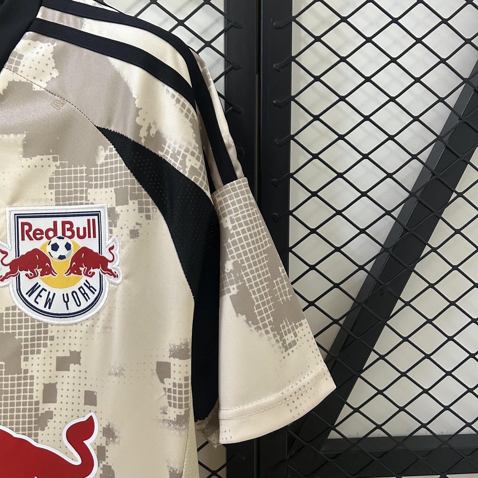 25 26 New York Red Bulls Away