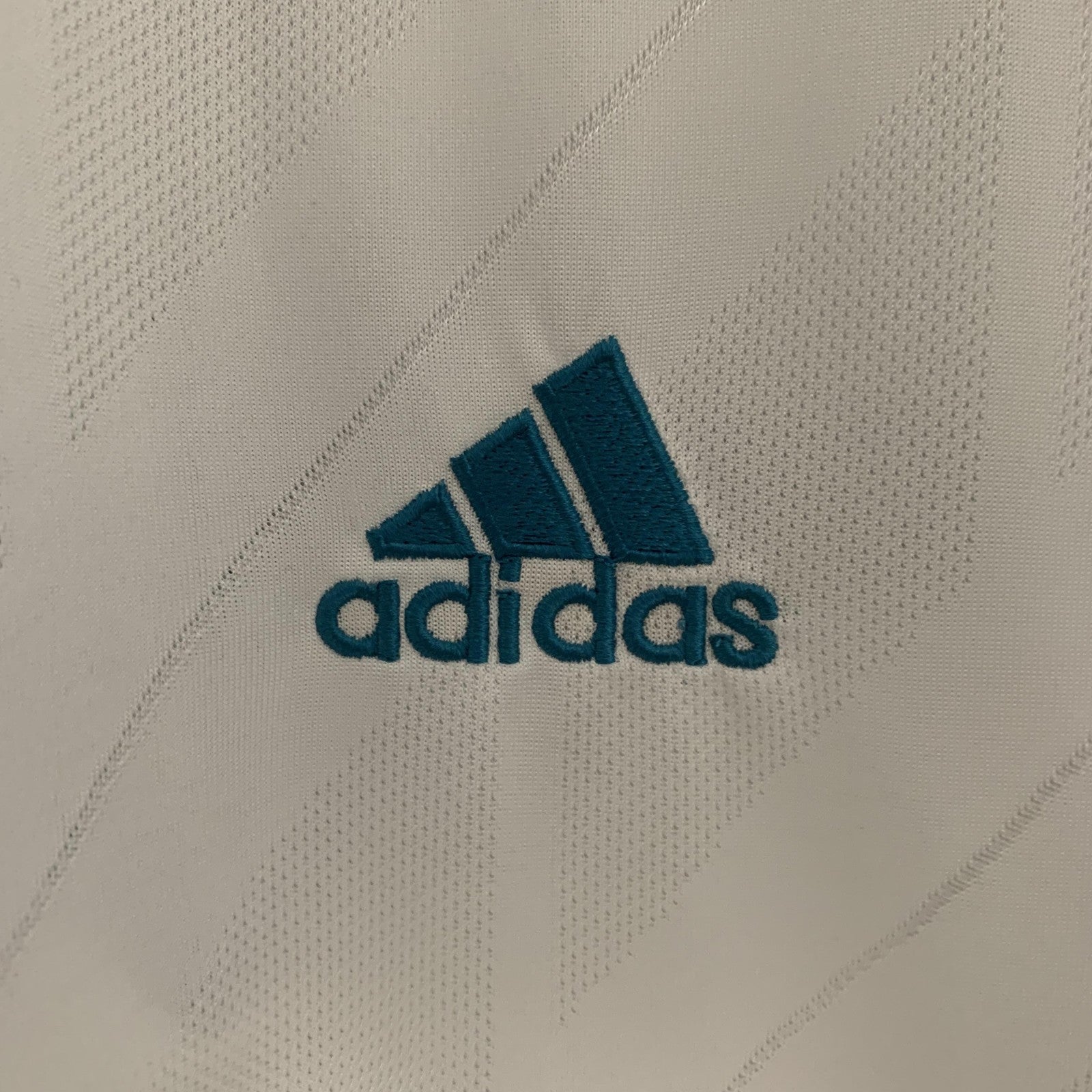 Retro Long Sleeve Real Madrid 17 18 Home