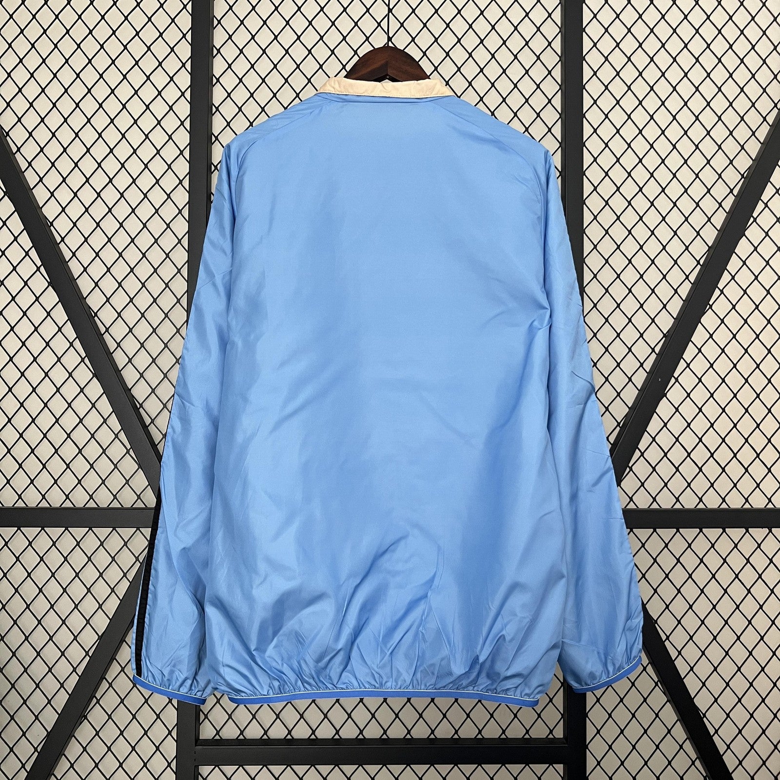 24 25 Real Madrid Trench Coat Reversible 3