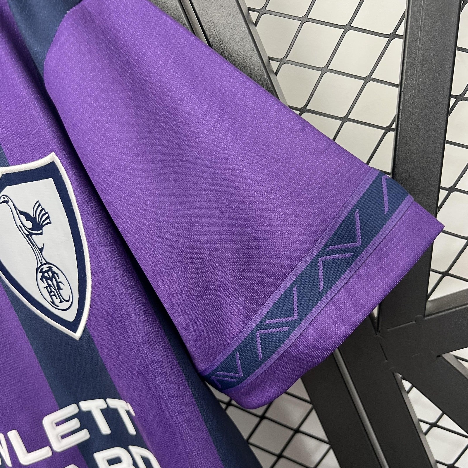 Retro Tottenham 95 97 Away