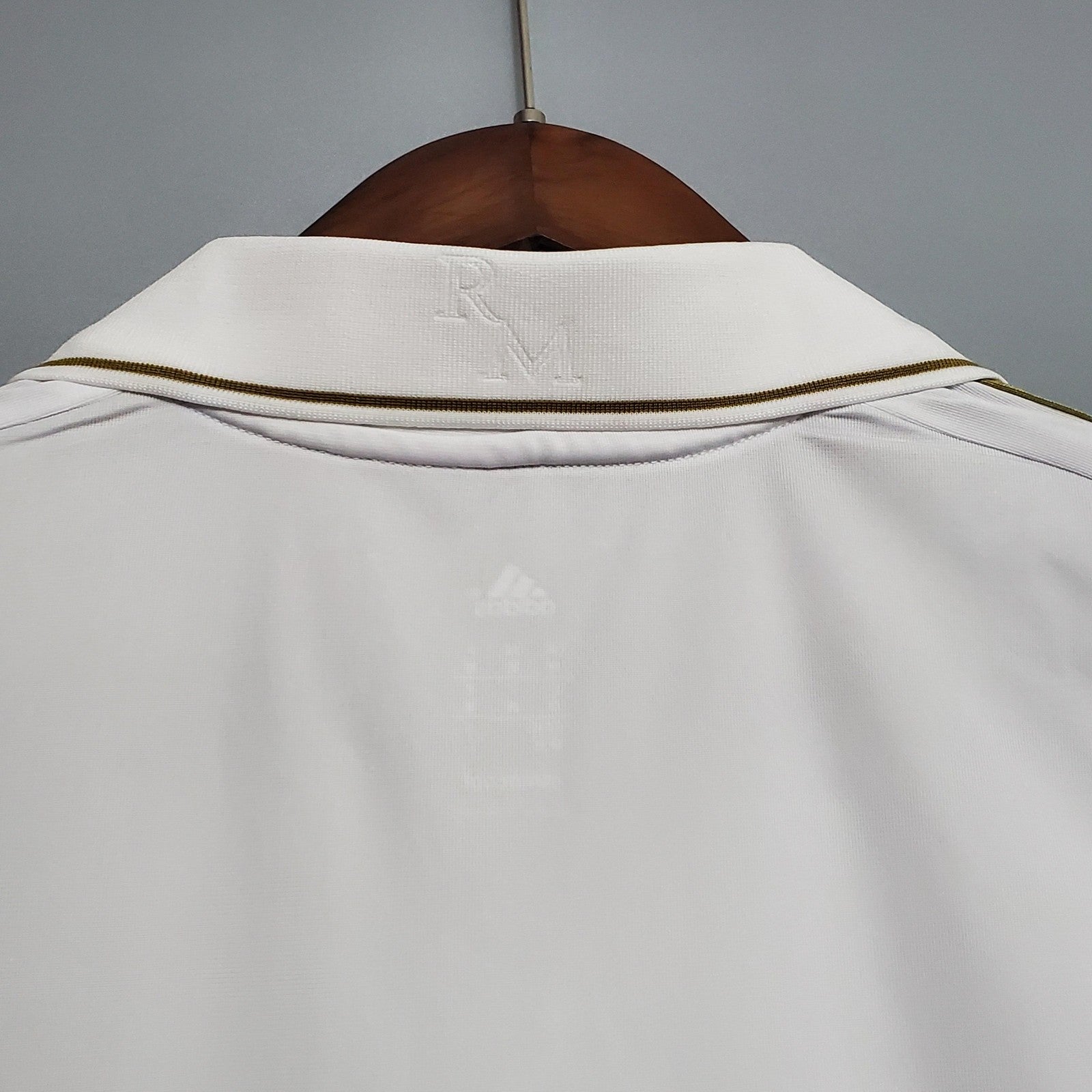 Retro Real Madrid 11 12 Home