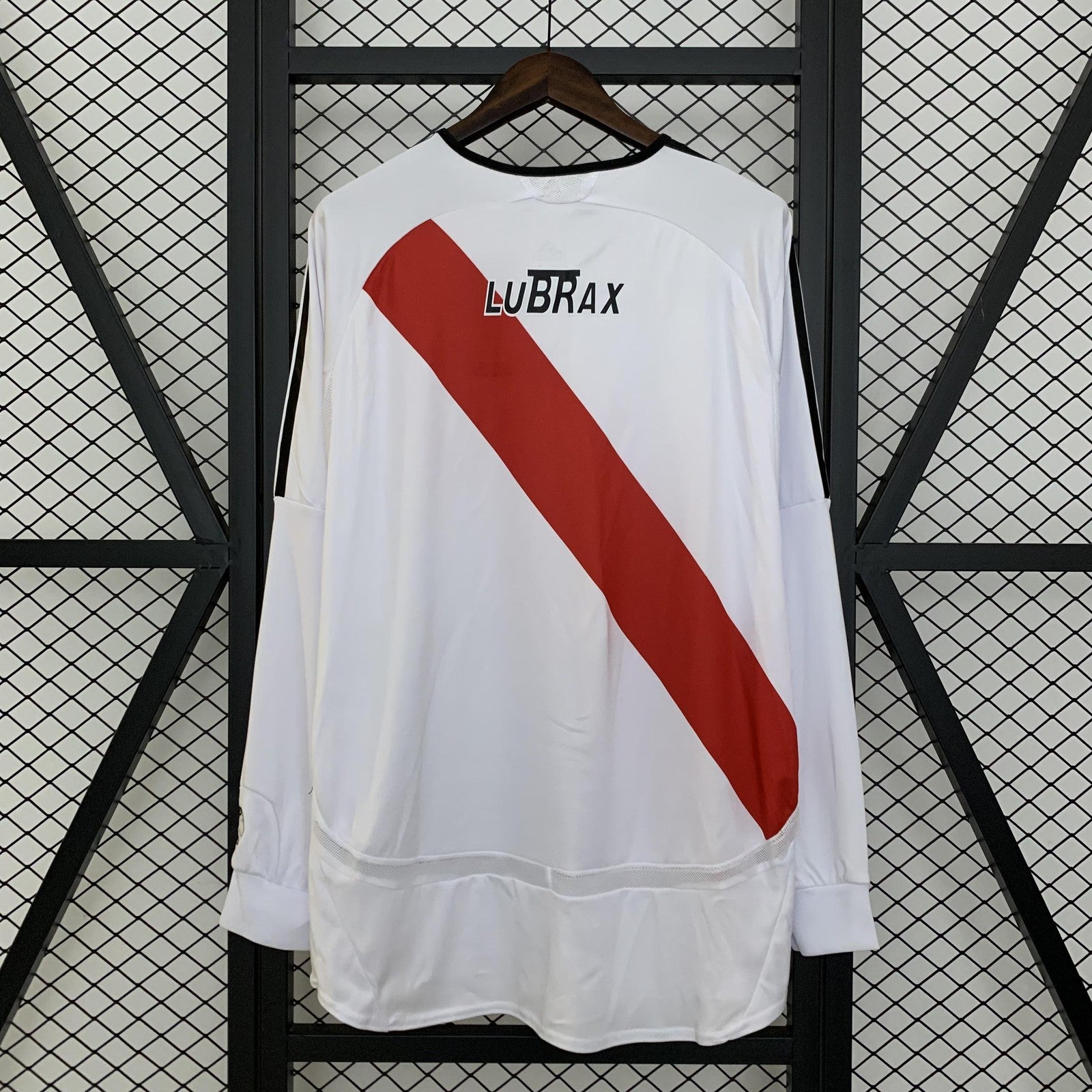 Retro Long Sleeve River Plate Home