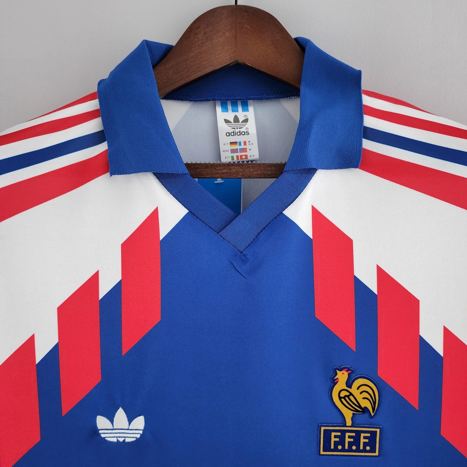 Retro France Home