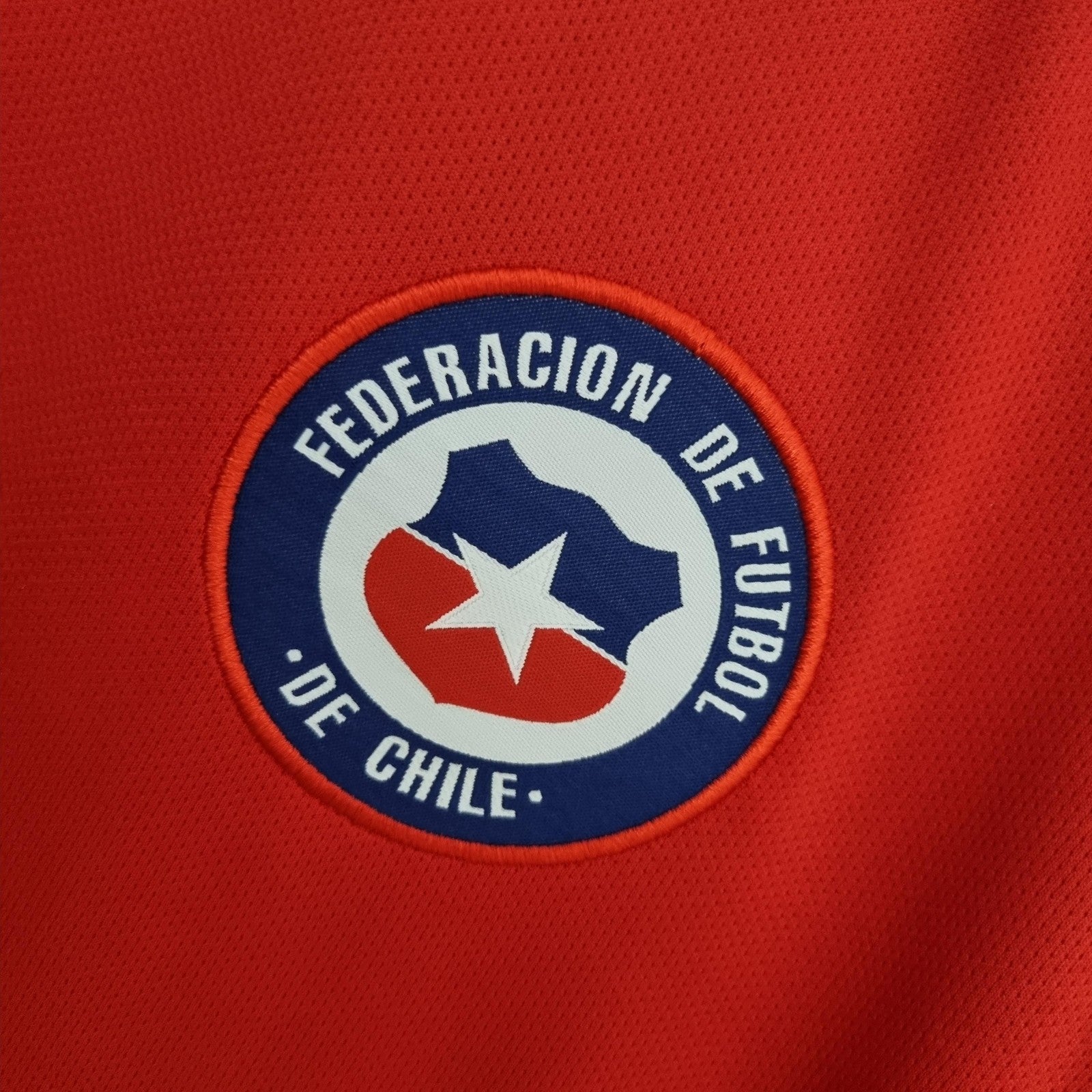 Retro Chile 16 17 Home